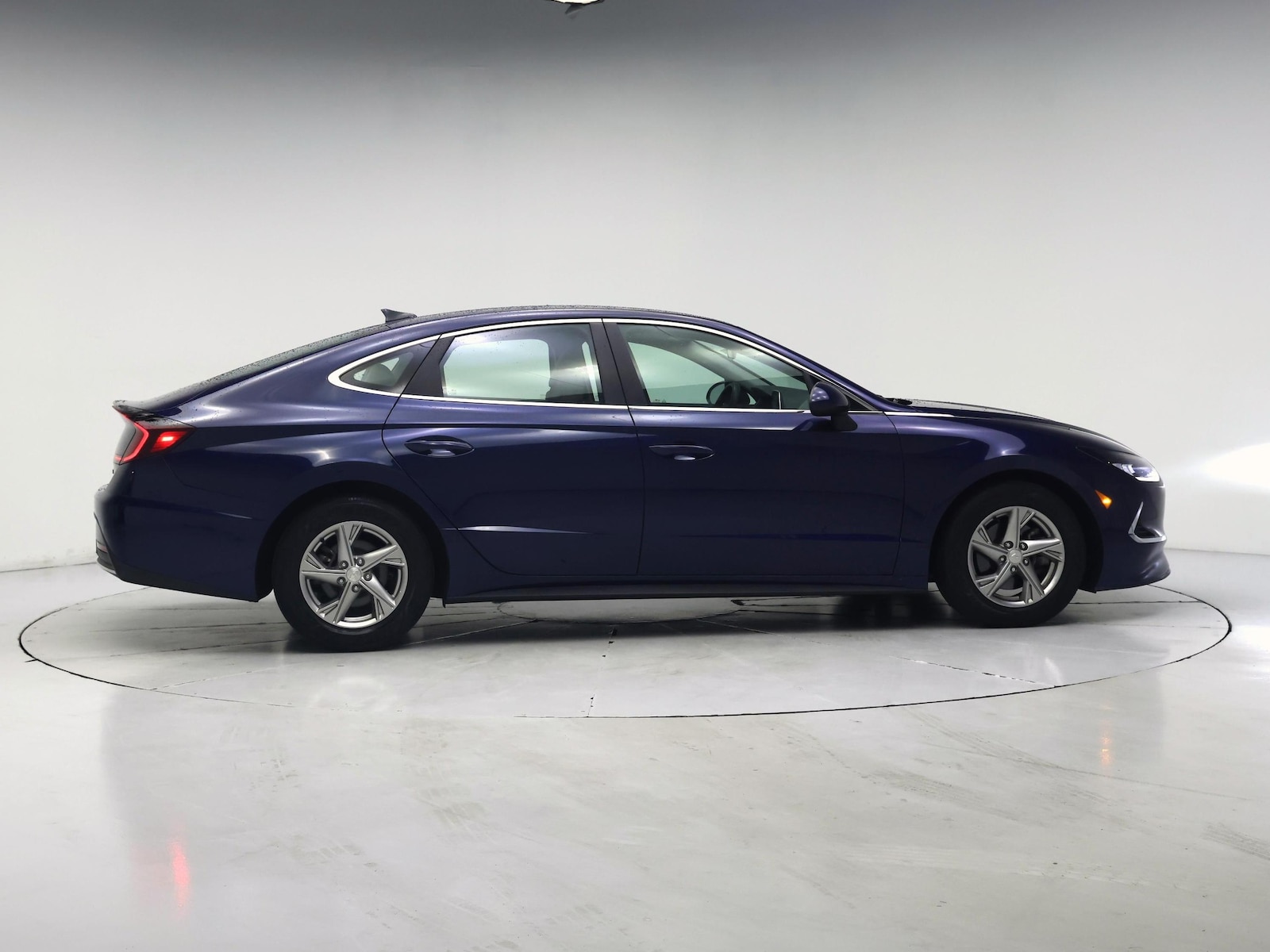 2020 Hyundai Sonata SE - Photo 8