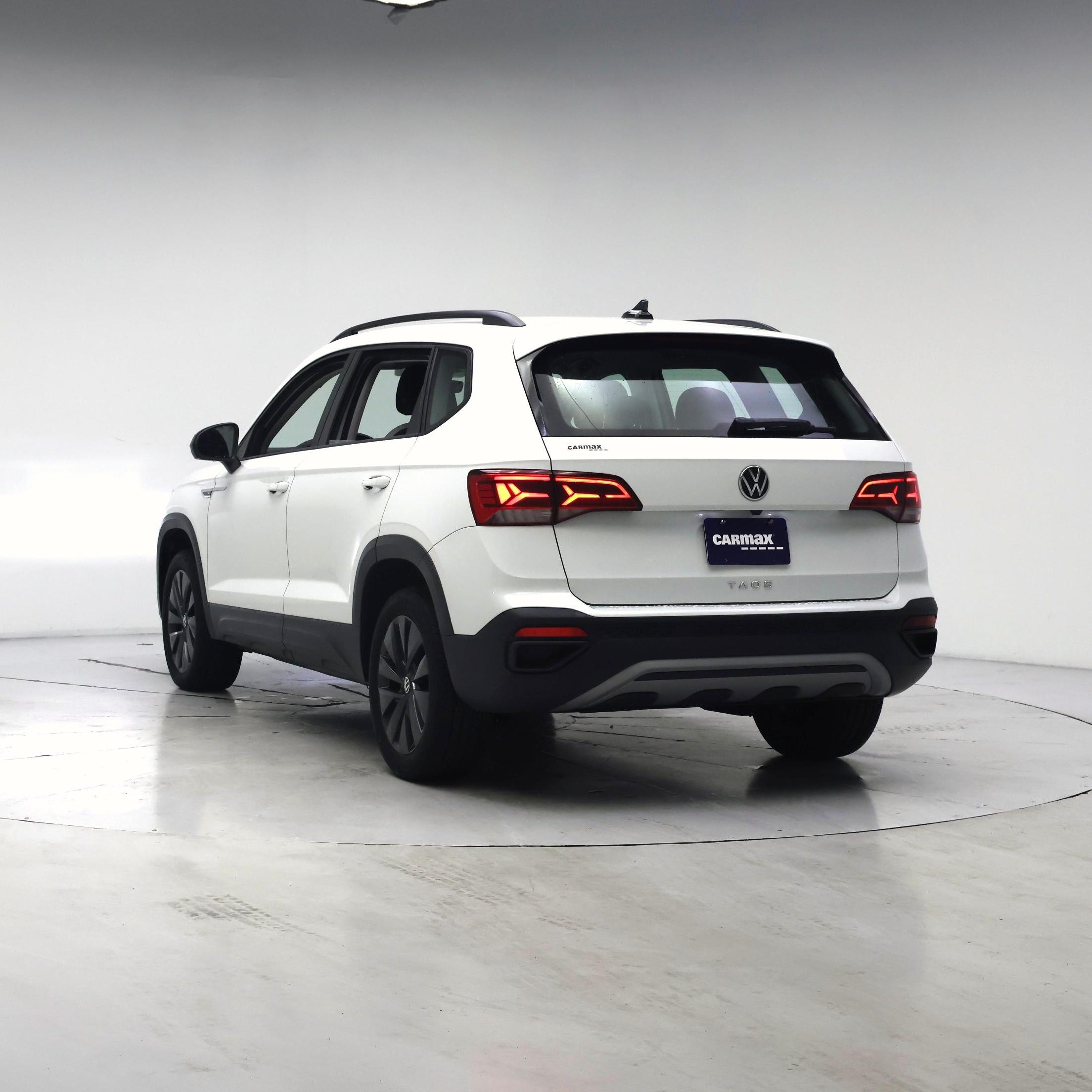 Thumbnail: 2023 Volkswagen Taos - 2