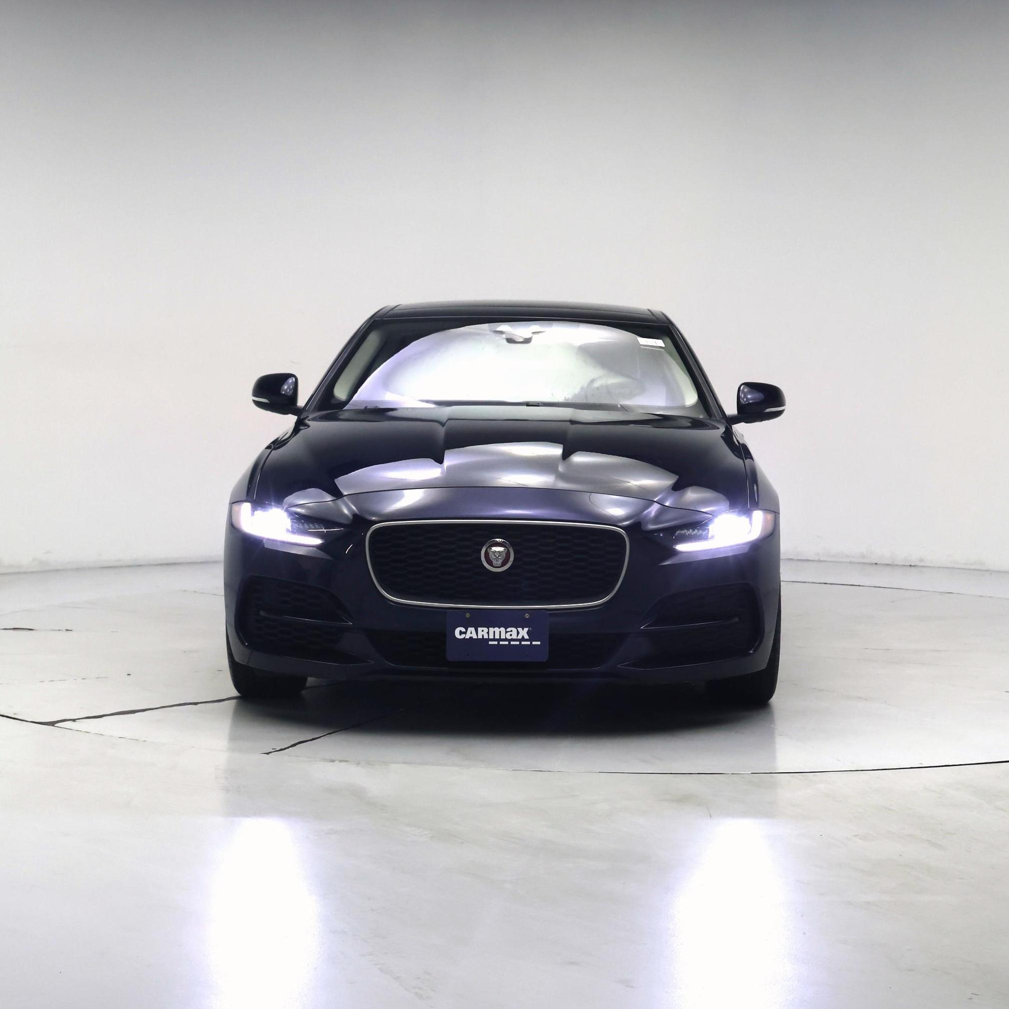 Thumbnail: 2020 Jaguar XE - 5