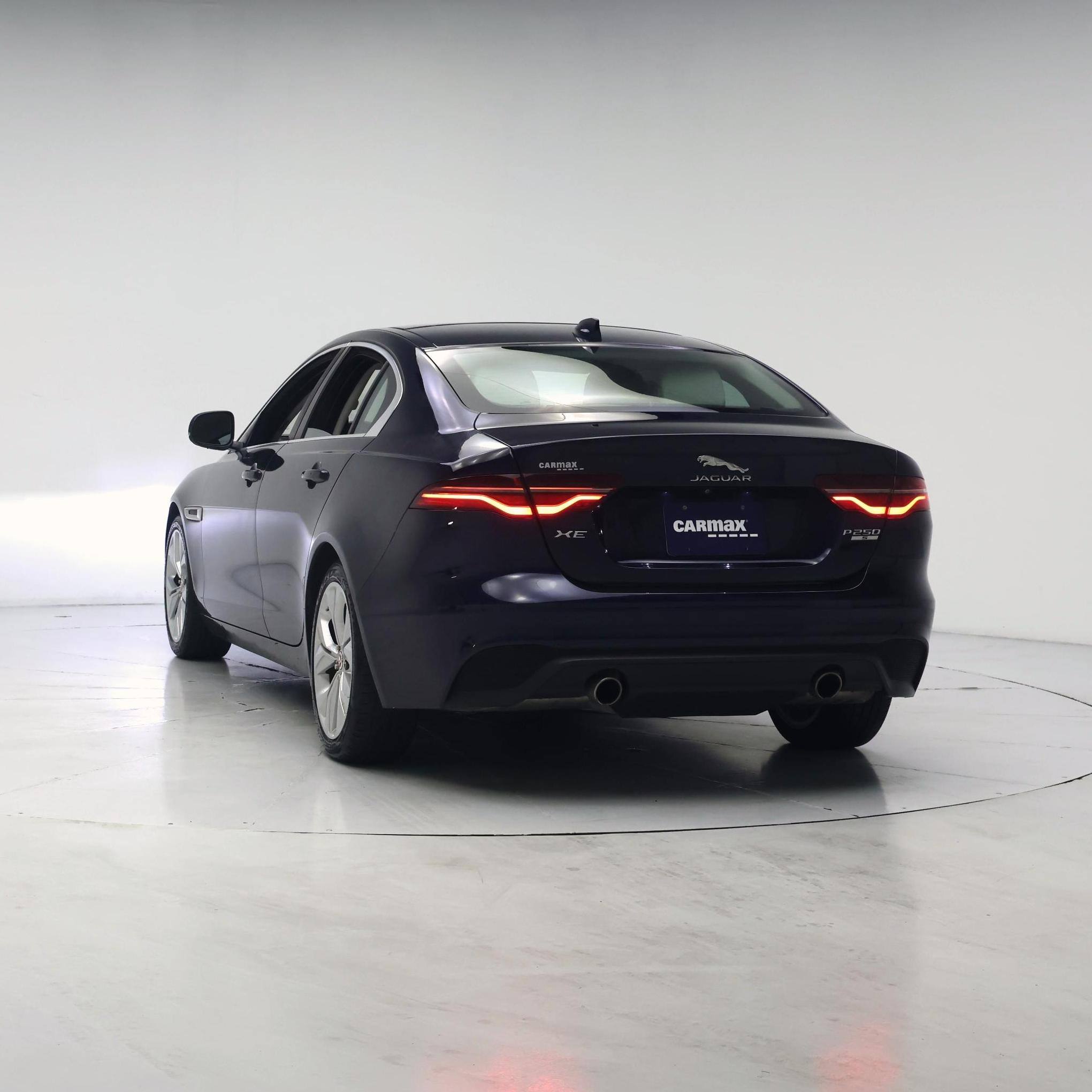 Thumbnail: 2020 Jaguar XE - 6