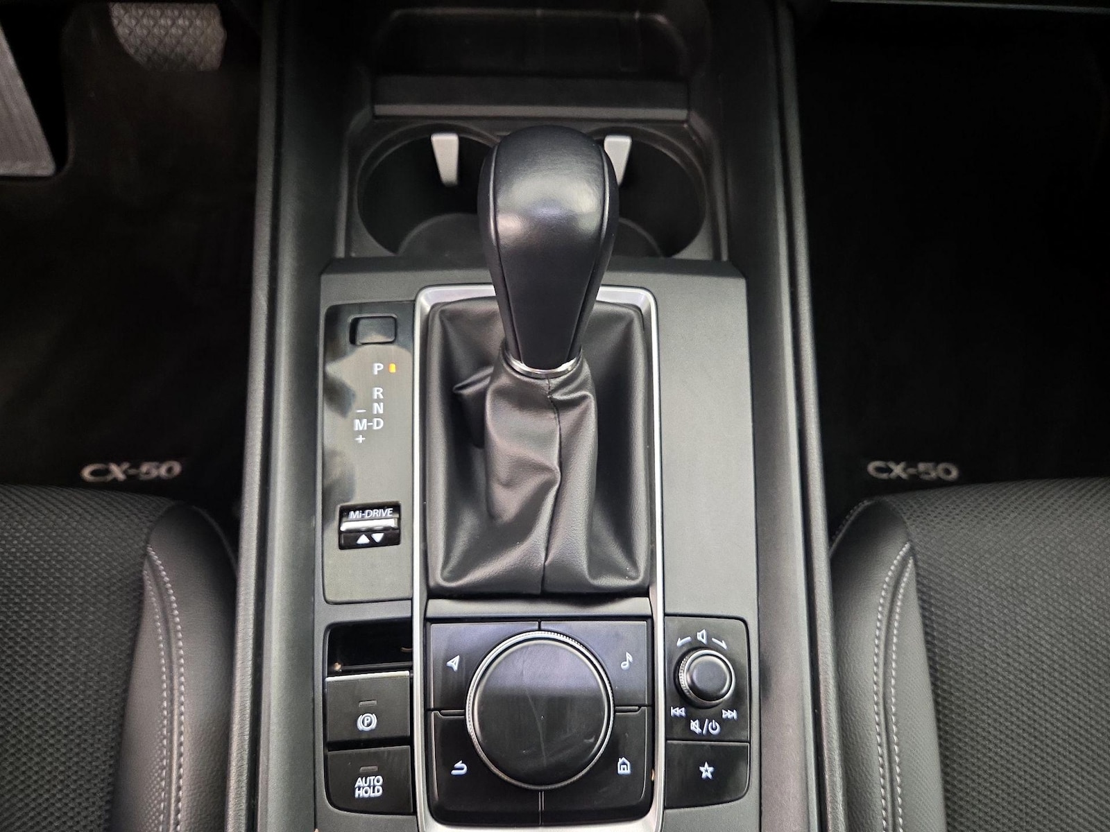 2025 Mazda CX-50 Premium - Photo 18