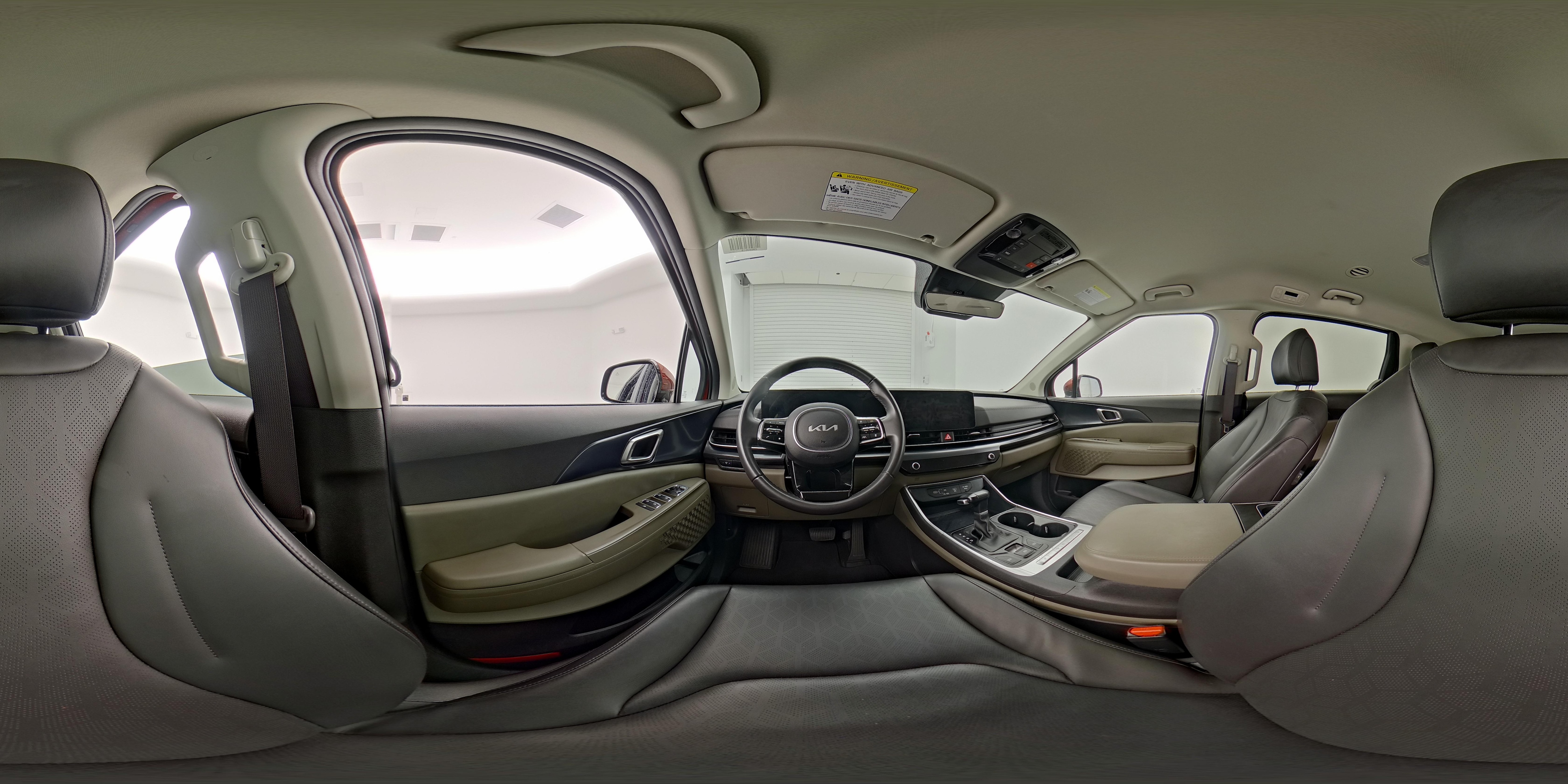 2025 Kia Carnival LXS - Photo 29