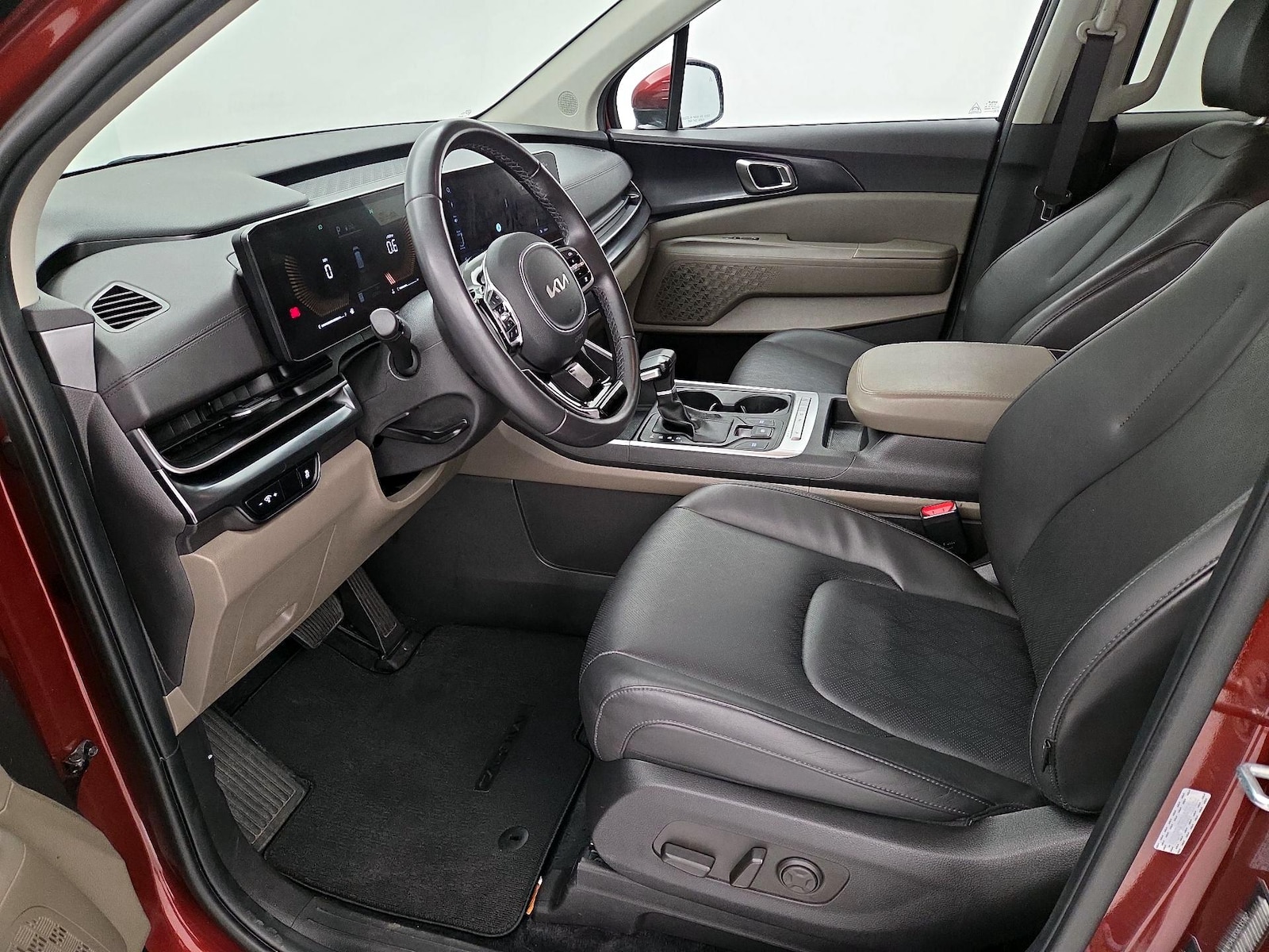 2025 Kia Carnival LXS - Photo 12