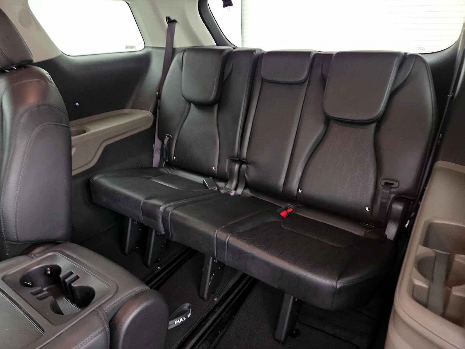 2025 Kia Carnival LXS - Photo 22