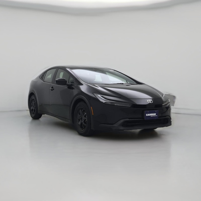 2025 Toyota Prius LE
