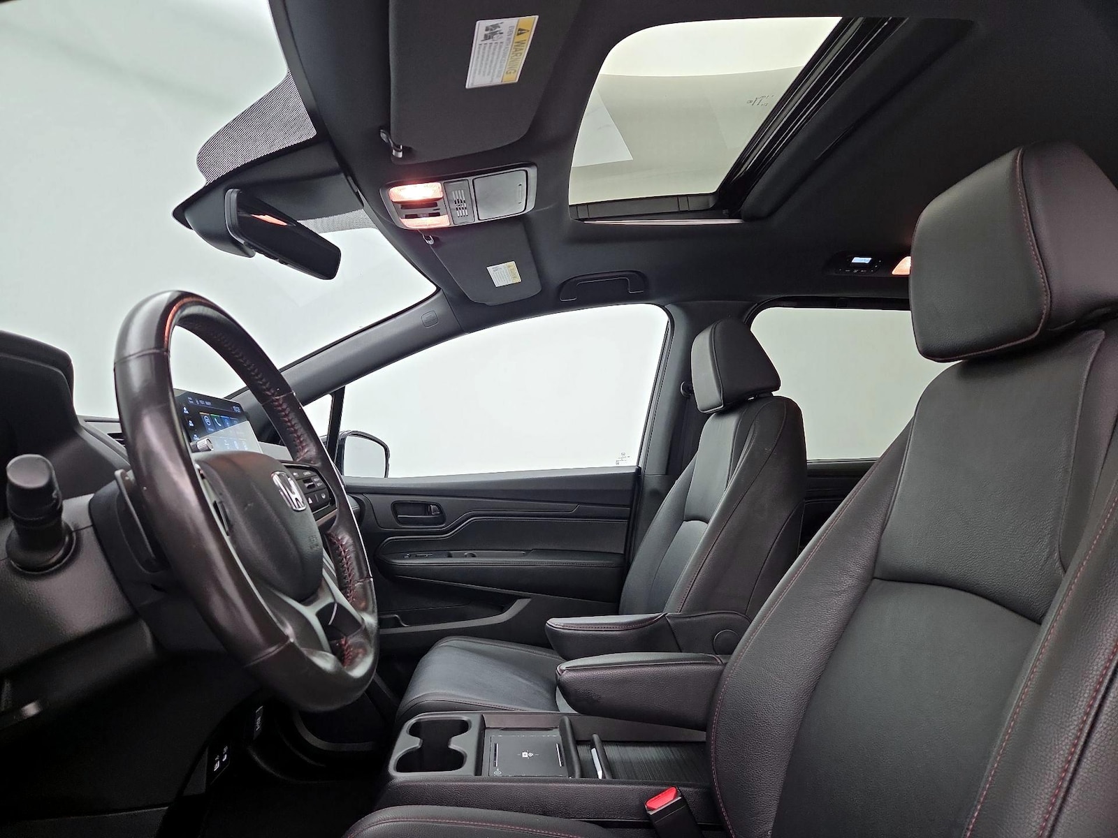 Sunroof(s) & Overhead Airbags