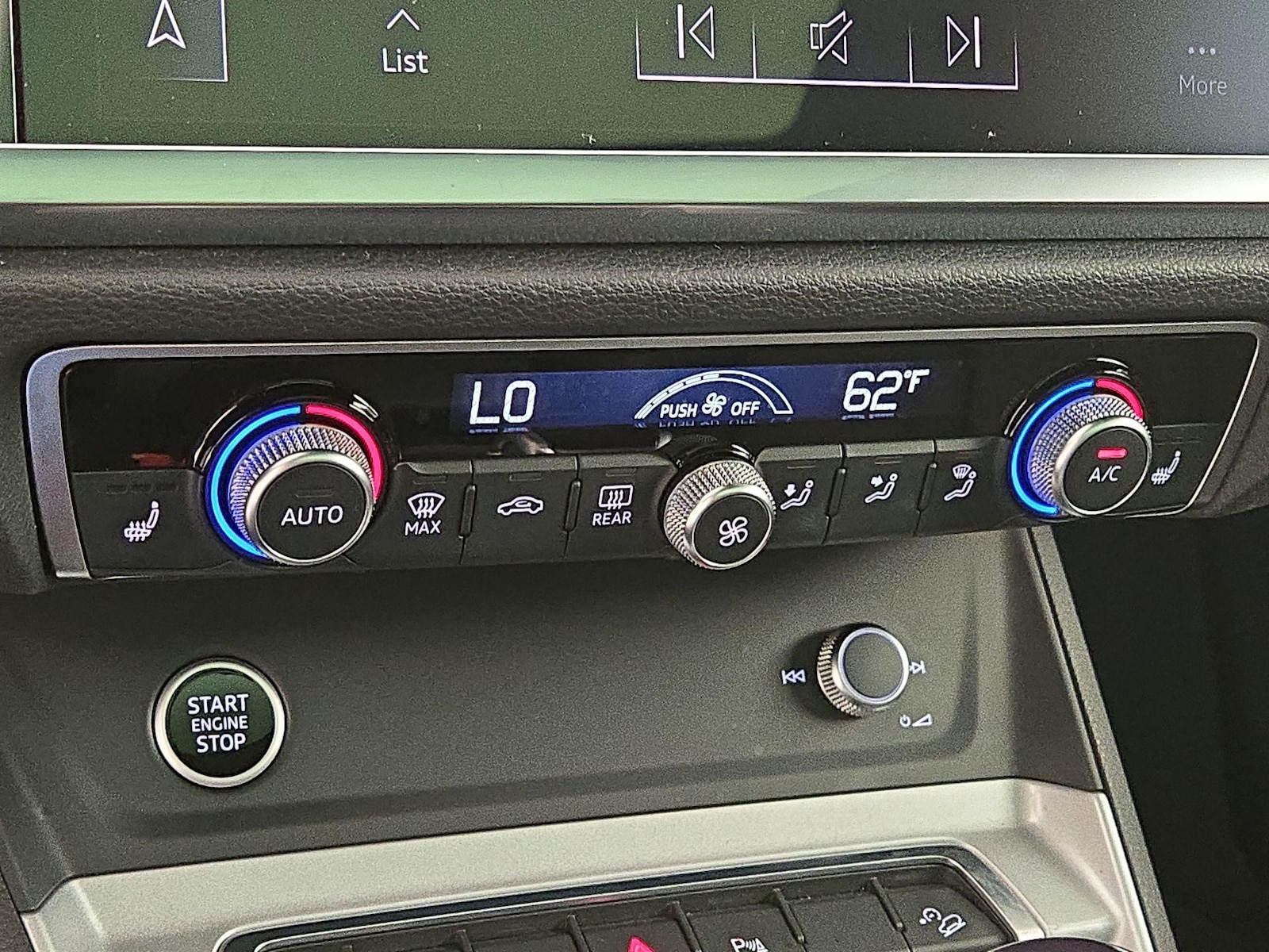 2023 Audi Q3 S Line Premium Plus - Photo 18