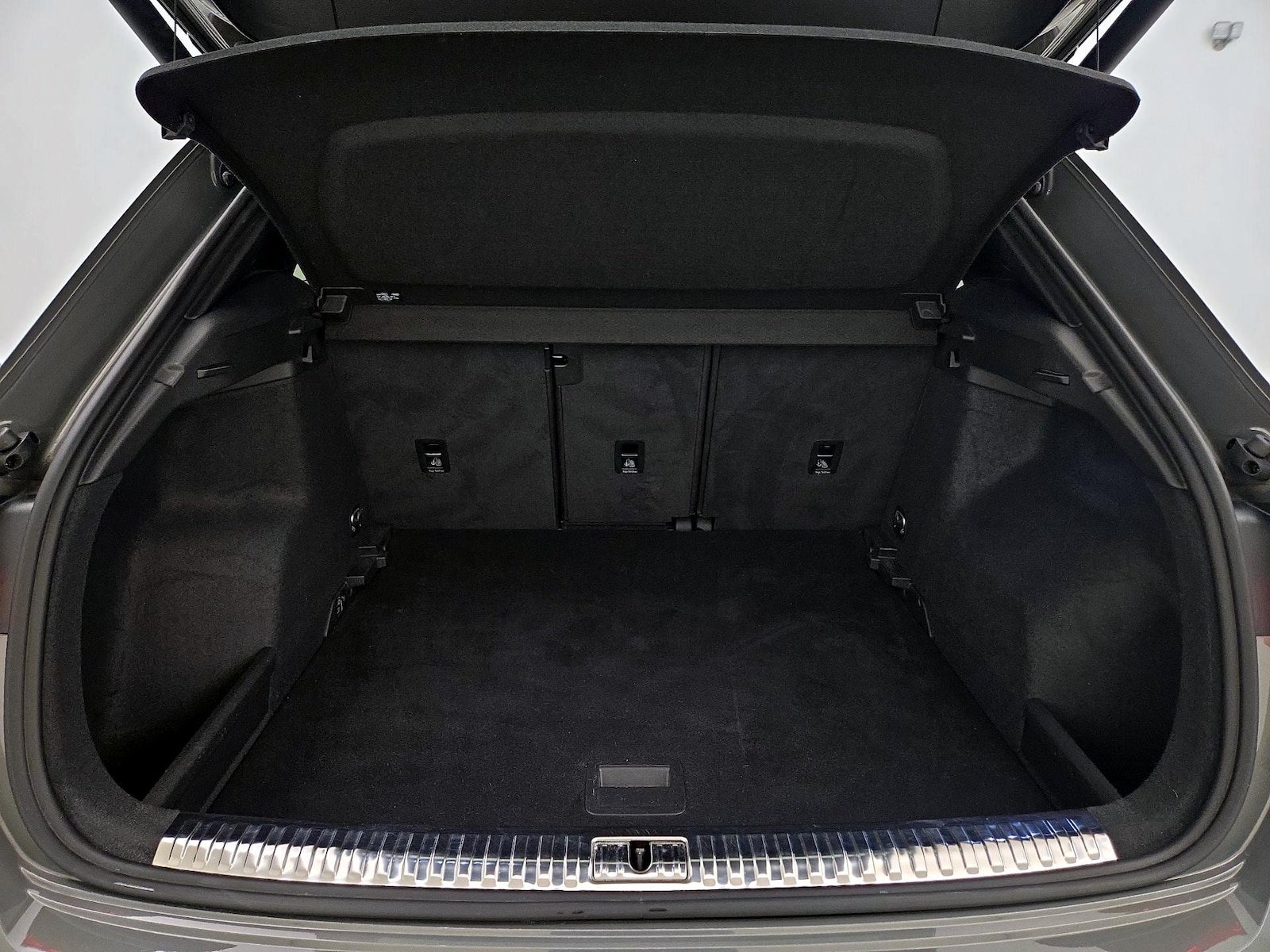 2023 Audi Q3 S Line Premium Plus - Photo 23