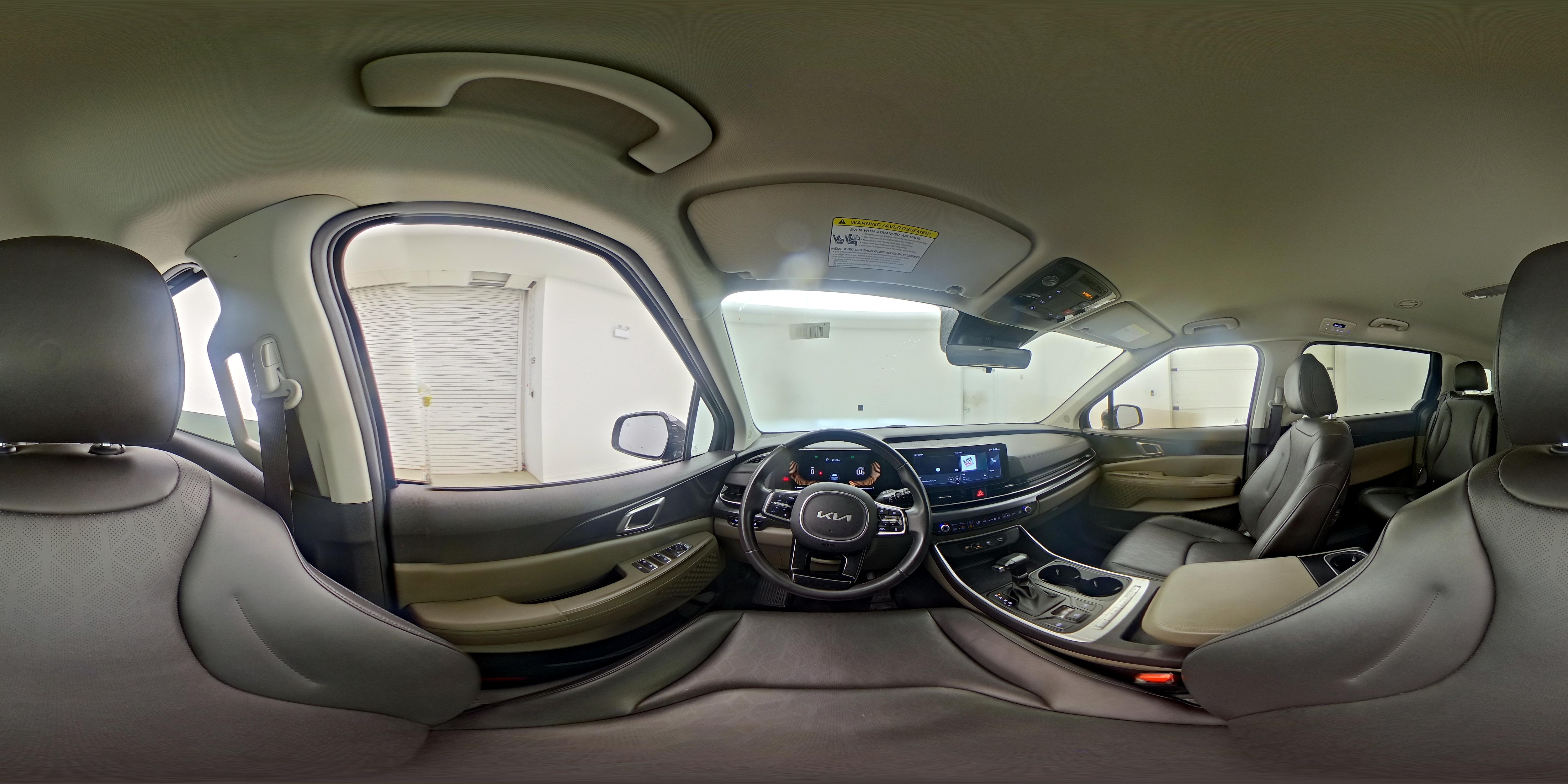 2025 Kia Carnival LXS - Photo 29