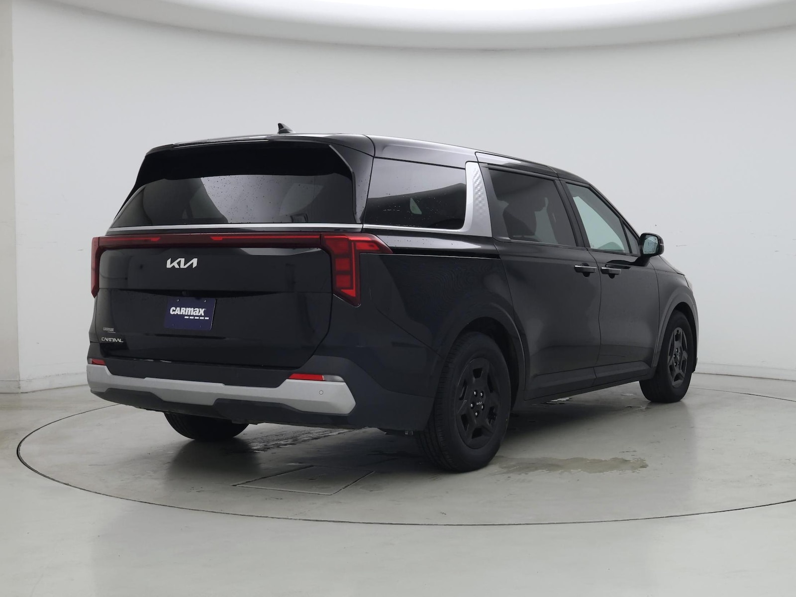 2025 Kia Carnival LXS - Photo 9