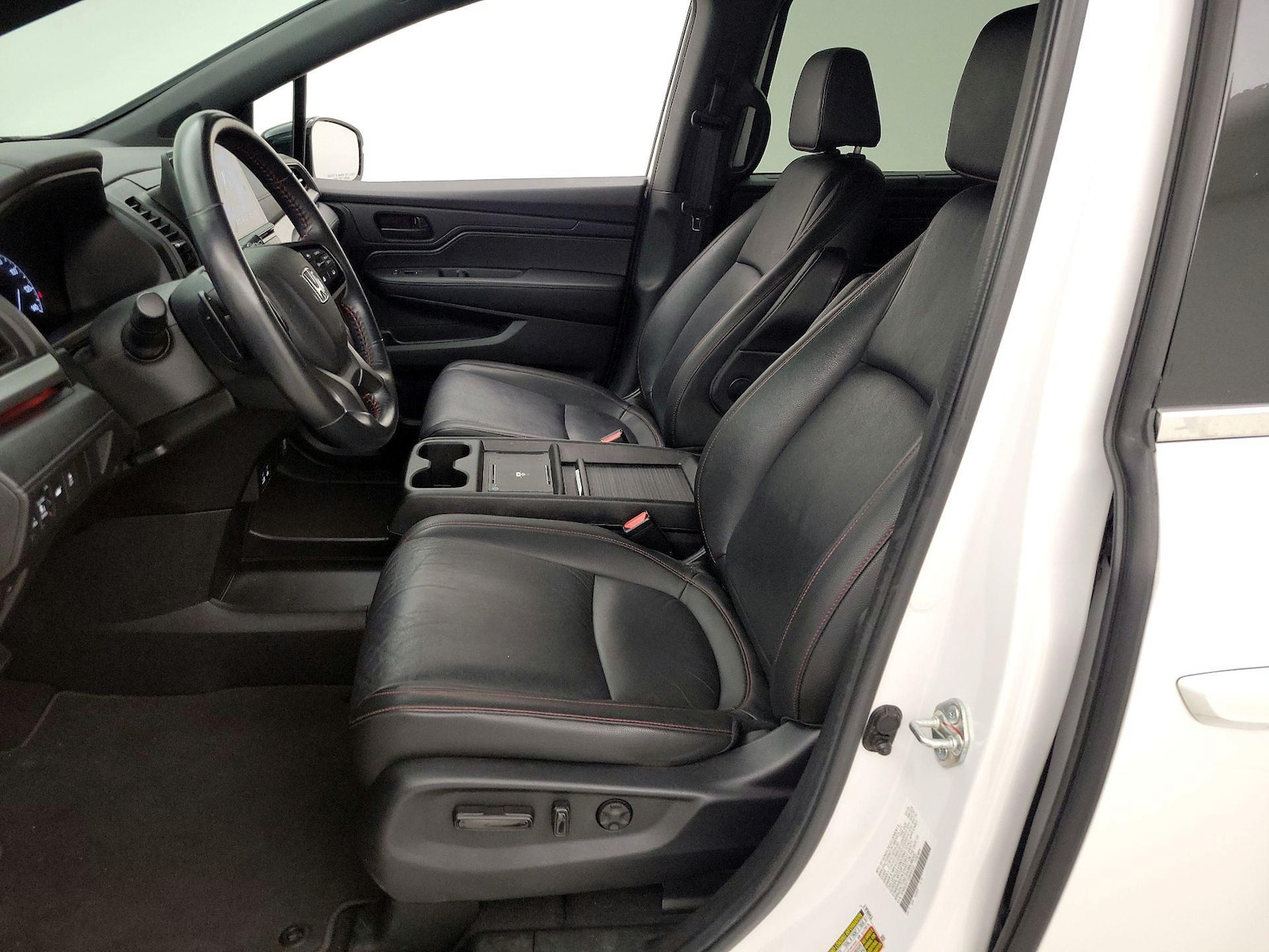 2025 Honda Odyssey Sport L - Photo 12