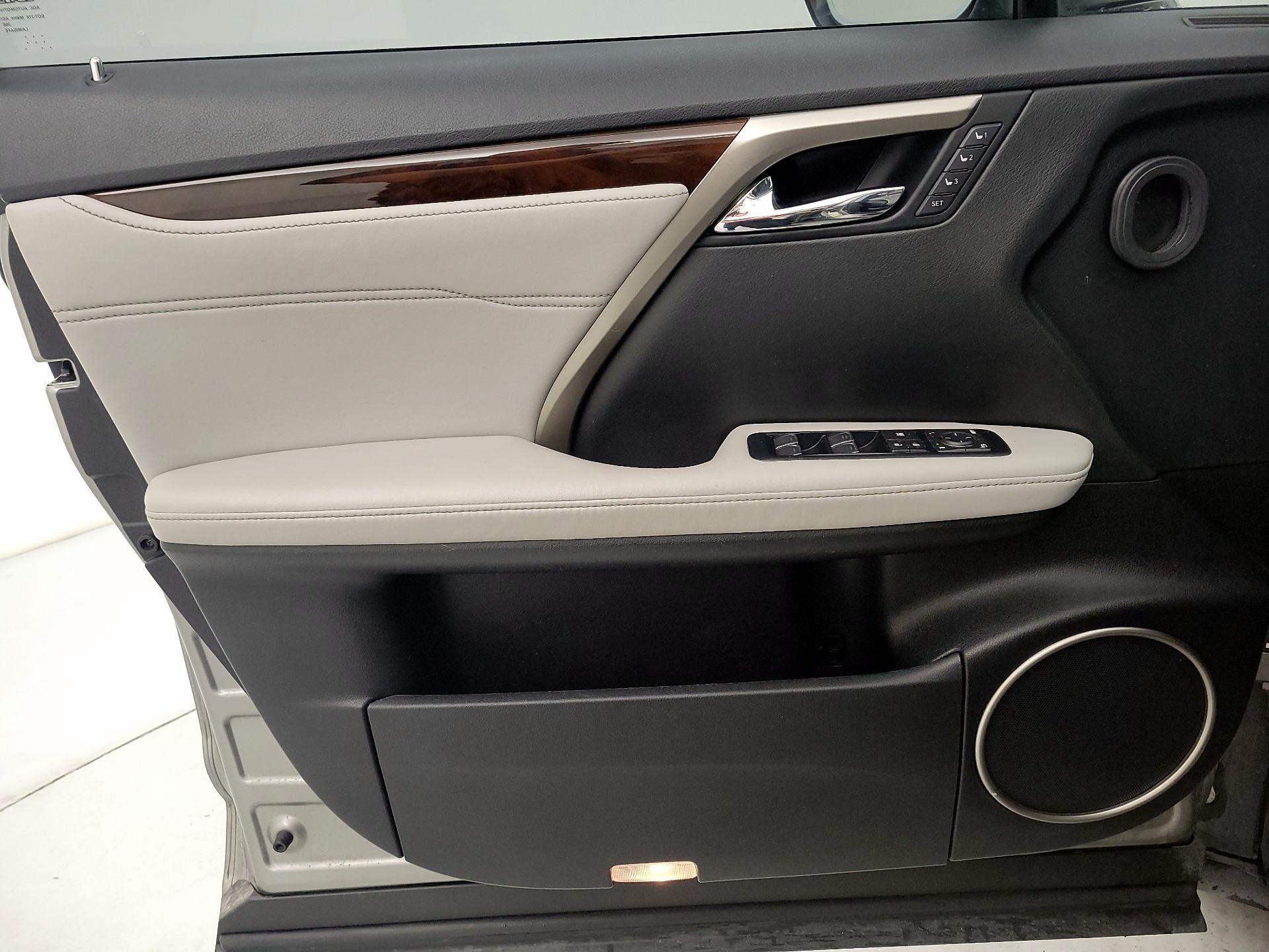 Thumbnail: 2017 Lexus RX - 12