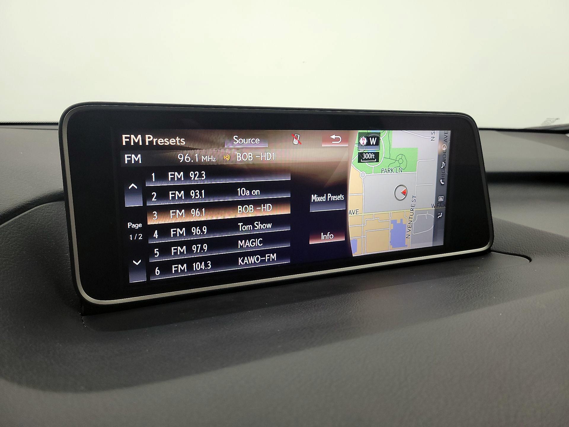 Thumbnail: 2017 Lexus RX - 16