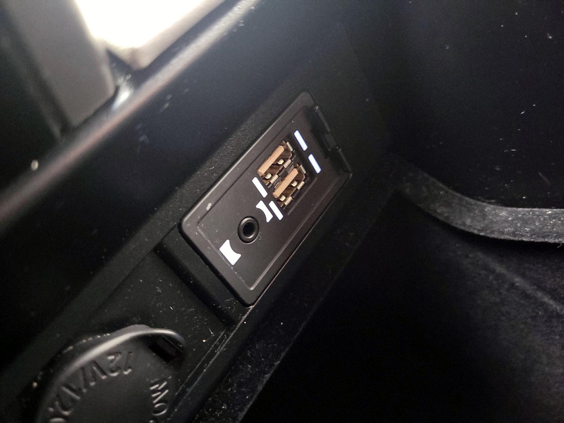 Thumbnail: 2017 Lexus RX - 19