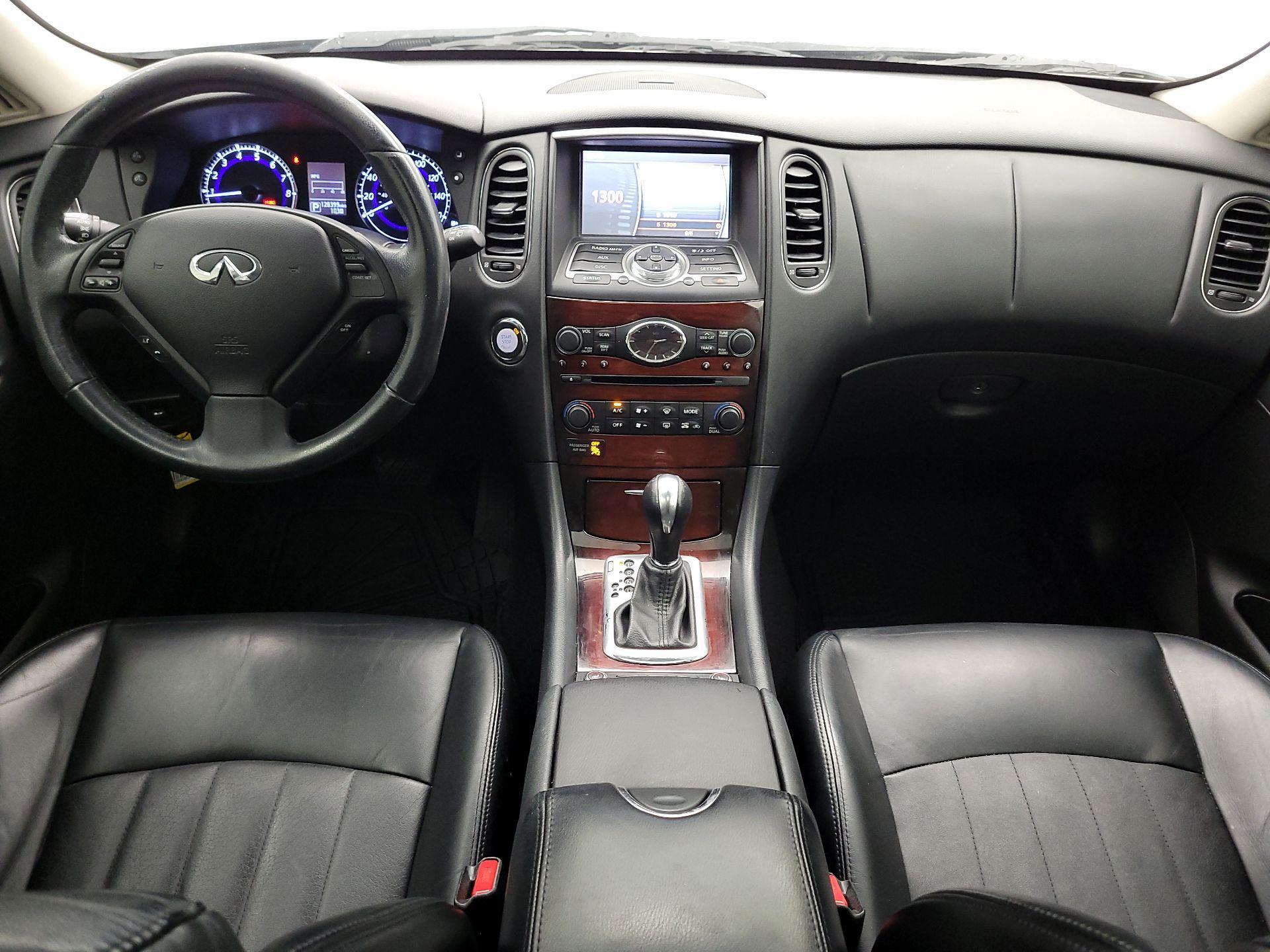 Thumbnail: 2016 INFINITI QX50 - 9