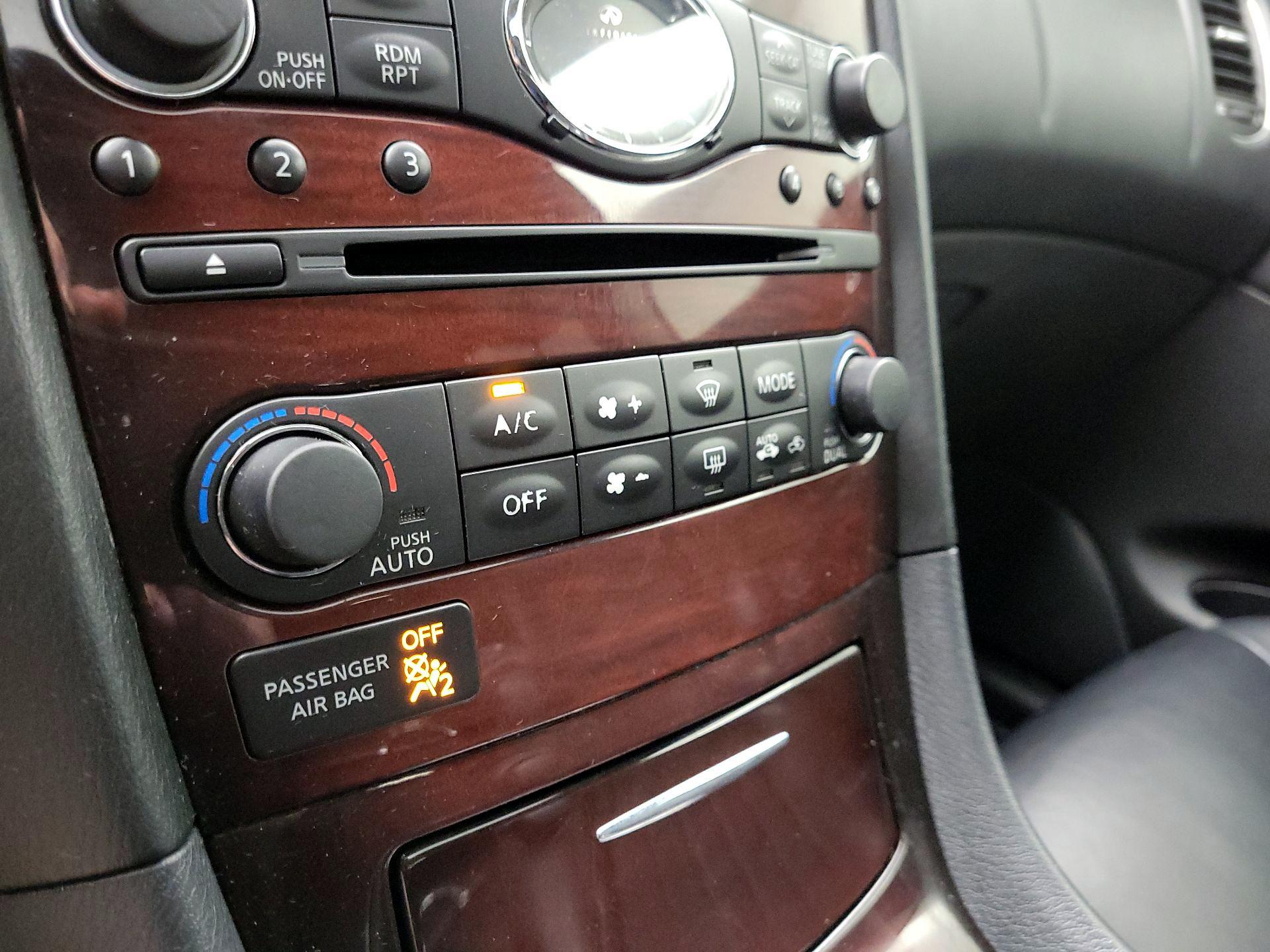 Thumbnail: 2016 INFINITI QX50 - 15