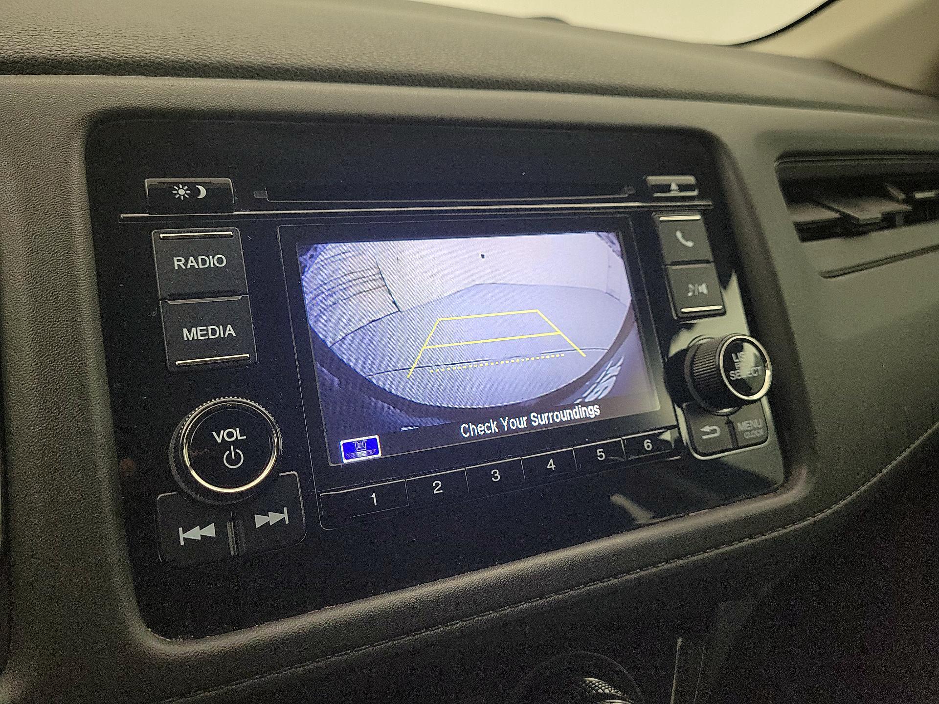 Thumbnail: 2021 Honda HR-V - 14