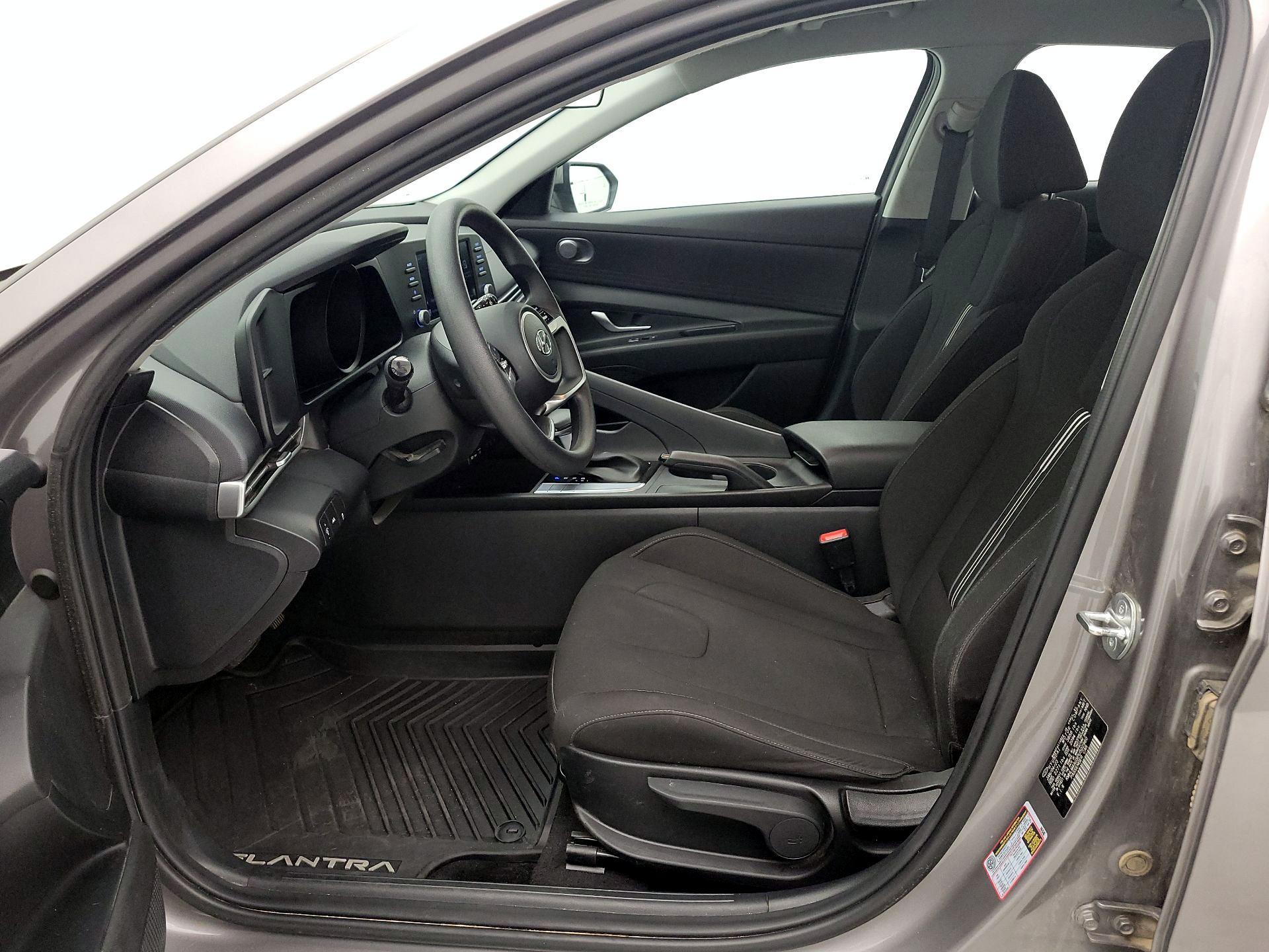 Thumbnail: 2023 Hyundai Elantra - 11