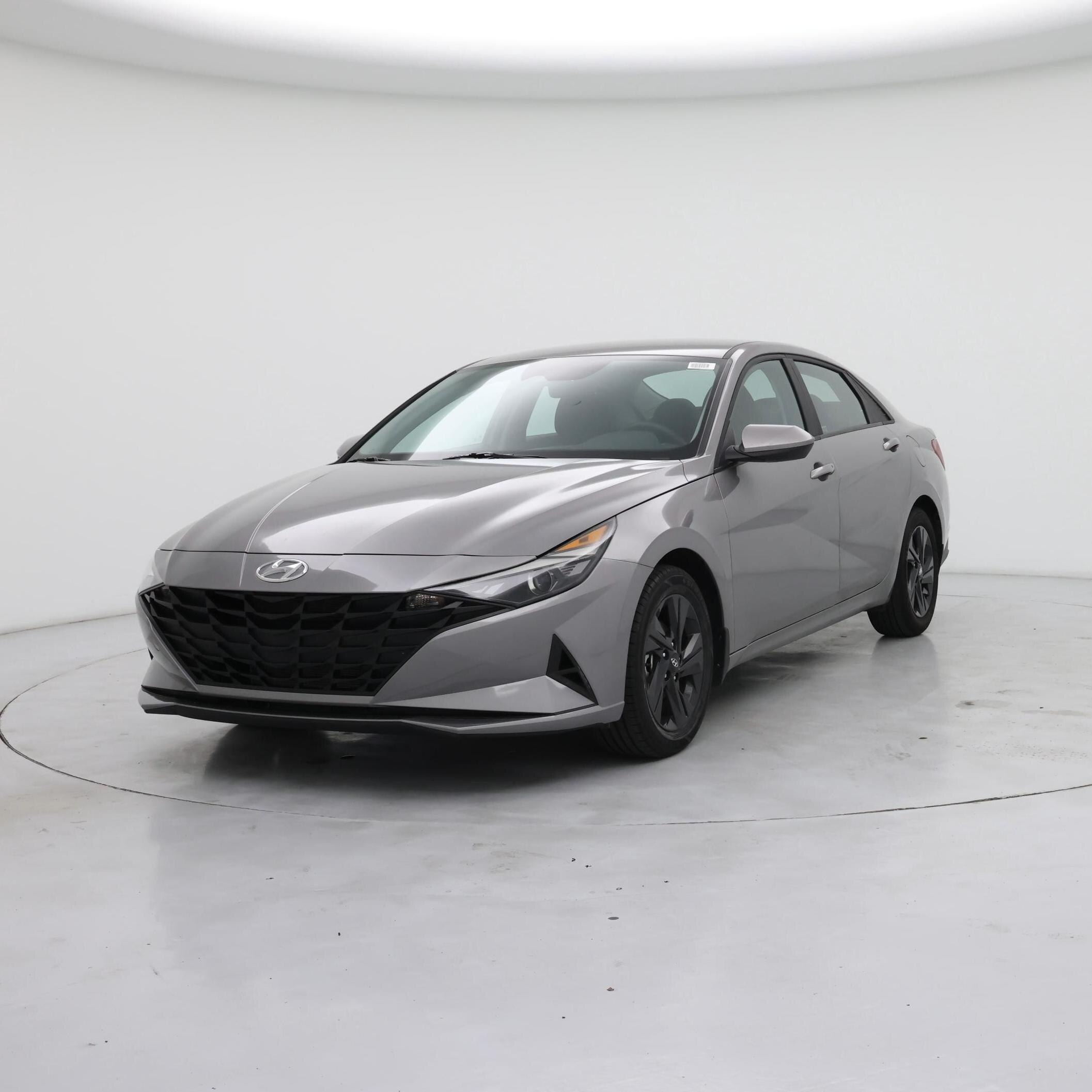 Thumbnail: 2023 Hyundai Elantra - 4
