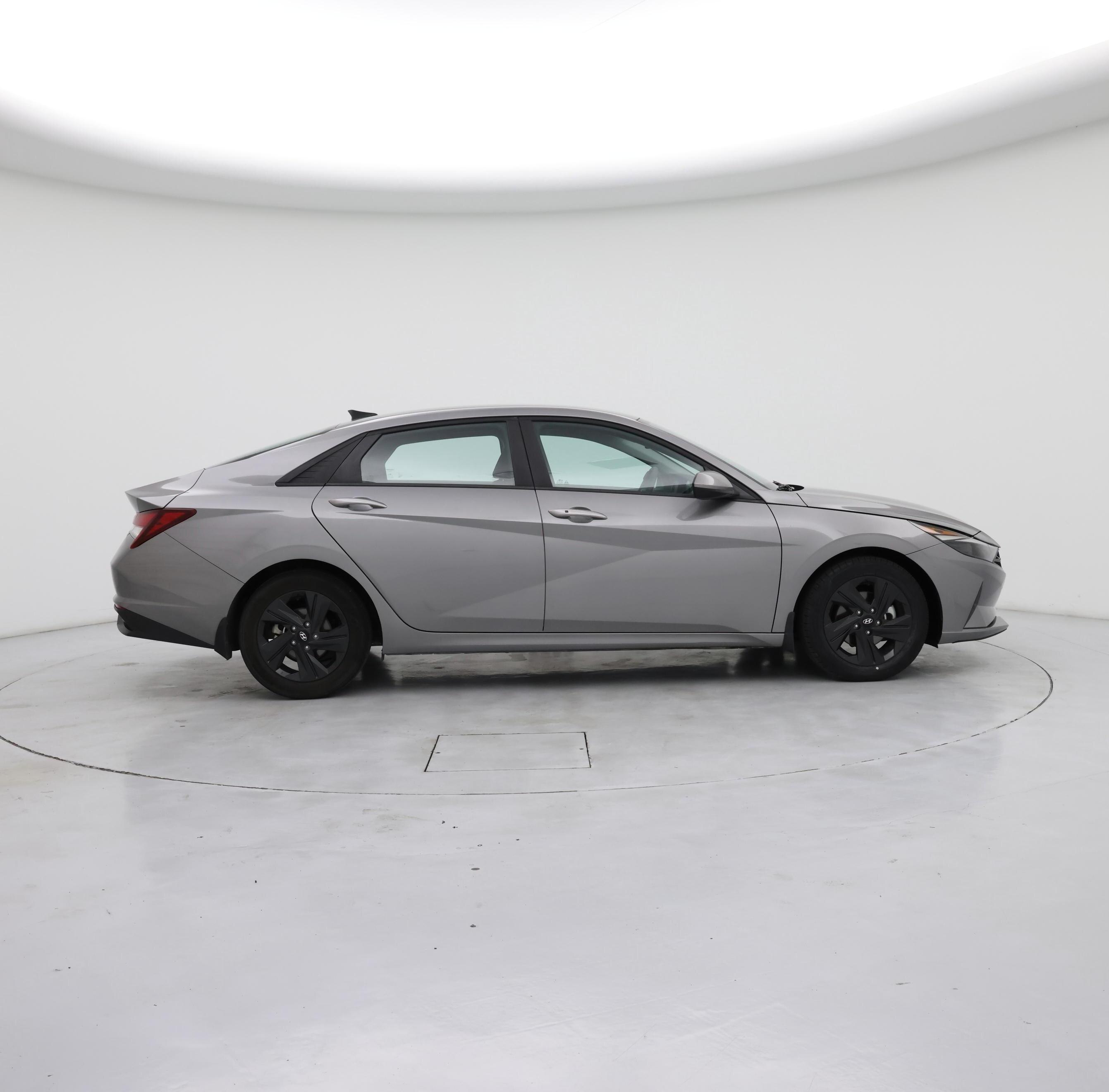 Thumbnail: 2023 Hyundai Elantra - 7
