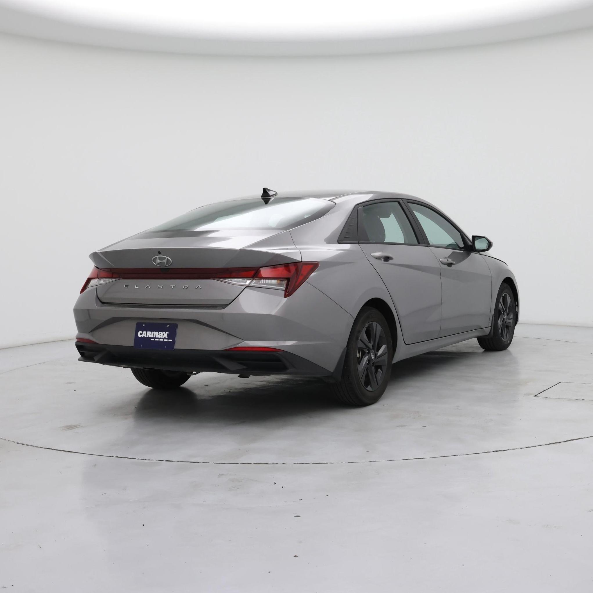 Thumbnail: 2023 Hyundai Elantra - 8