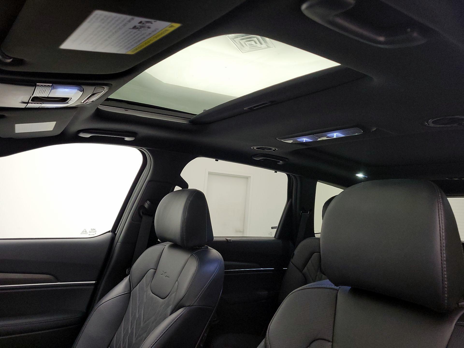 Thumbnail: 2023 Kia Telluride - 20