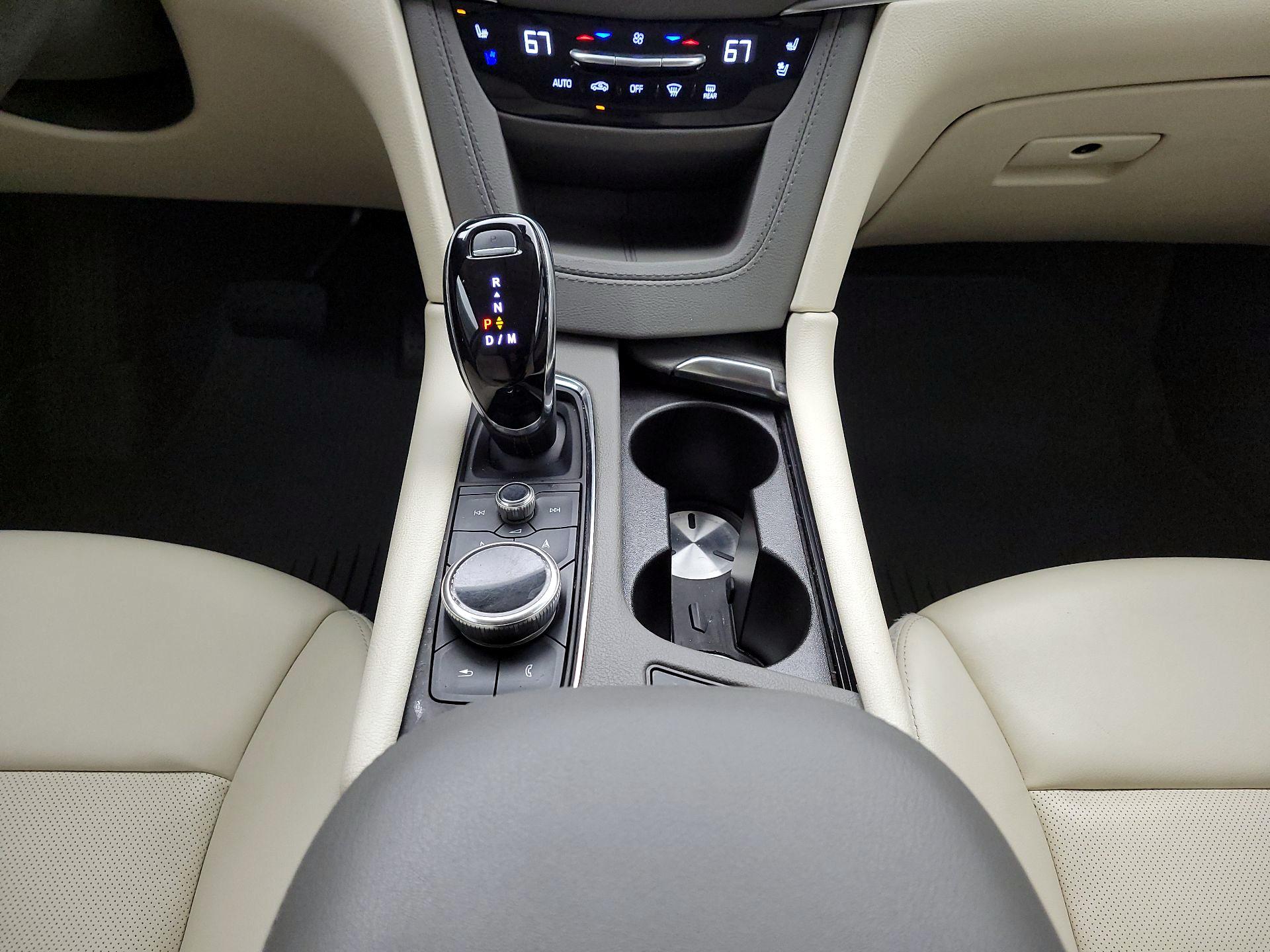 Thumbnail: 2023 Cadillac XT5 - 18