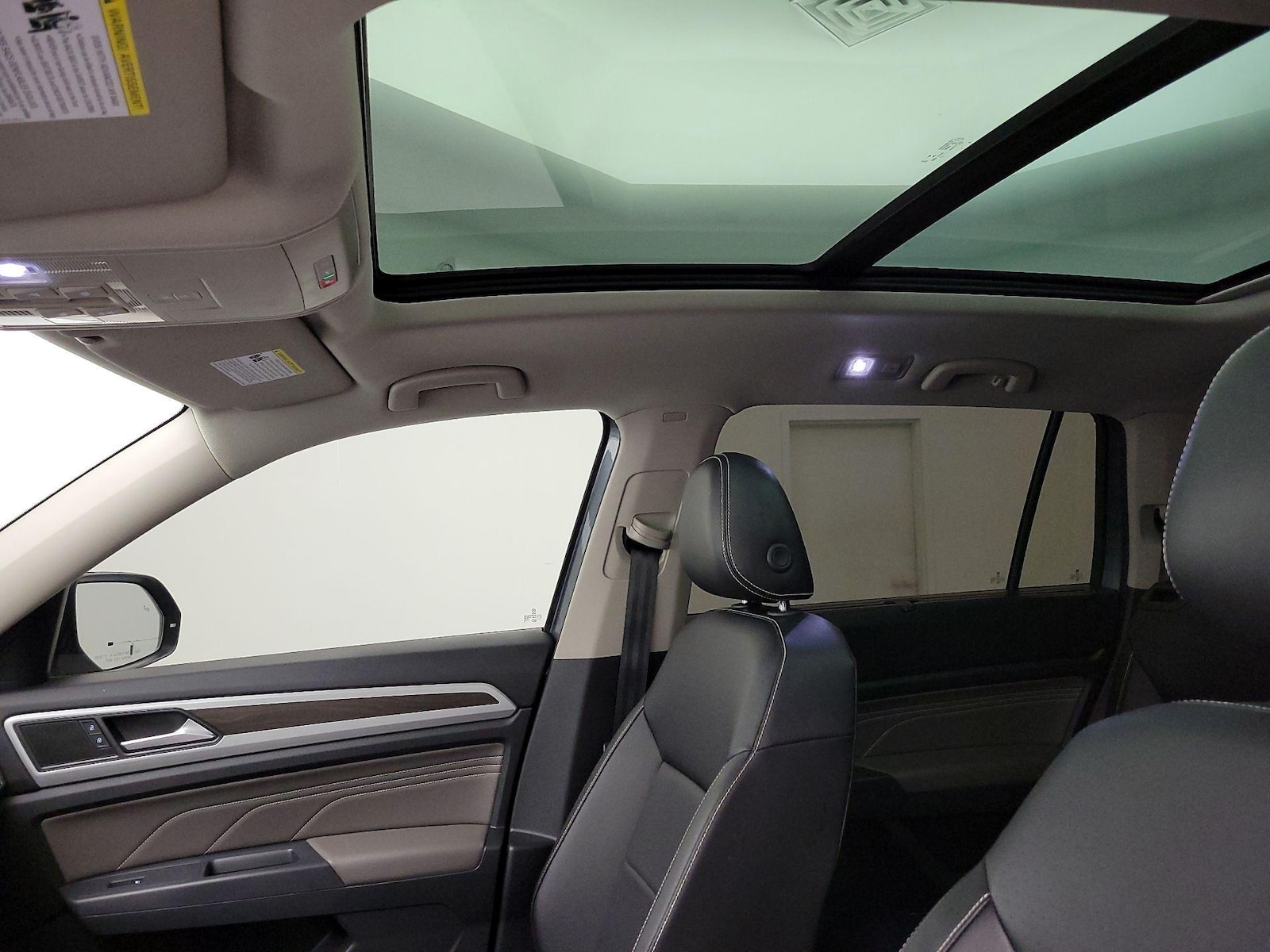 2021 Volkswagen Atlas SE w/Tech - Photo 20
