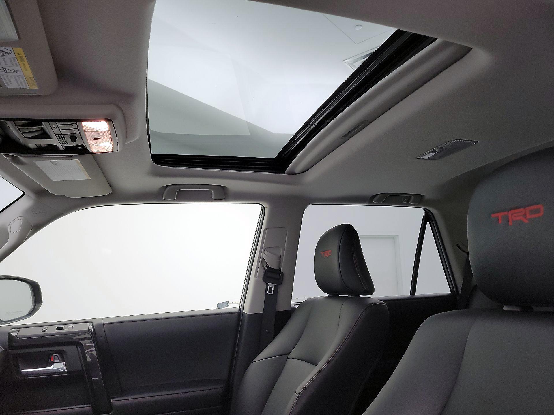 Thumbnail: 2024 Toyota 4Runner - 20