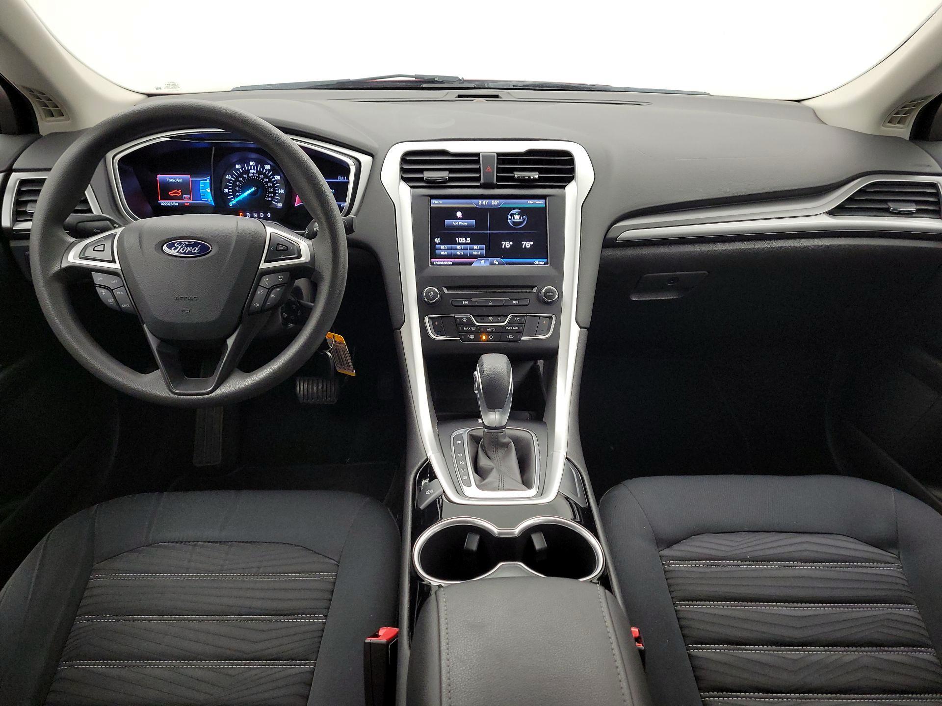 Thumbnail: 2016 Ford Fusion - 9