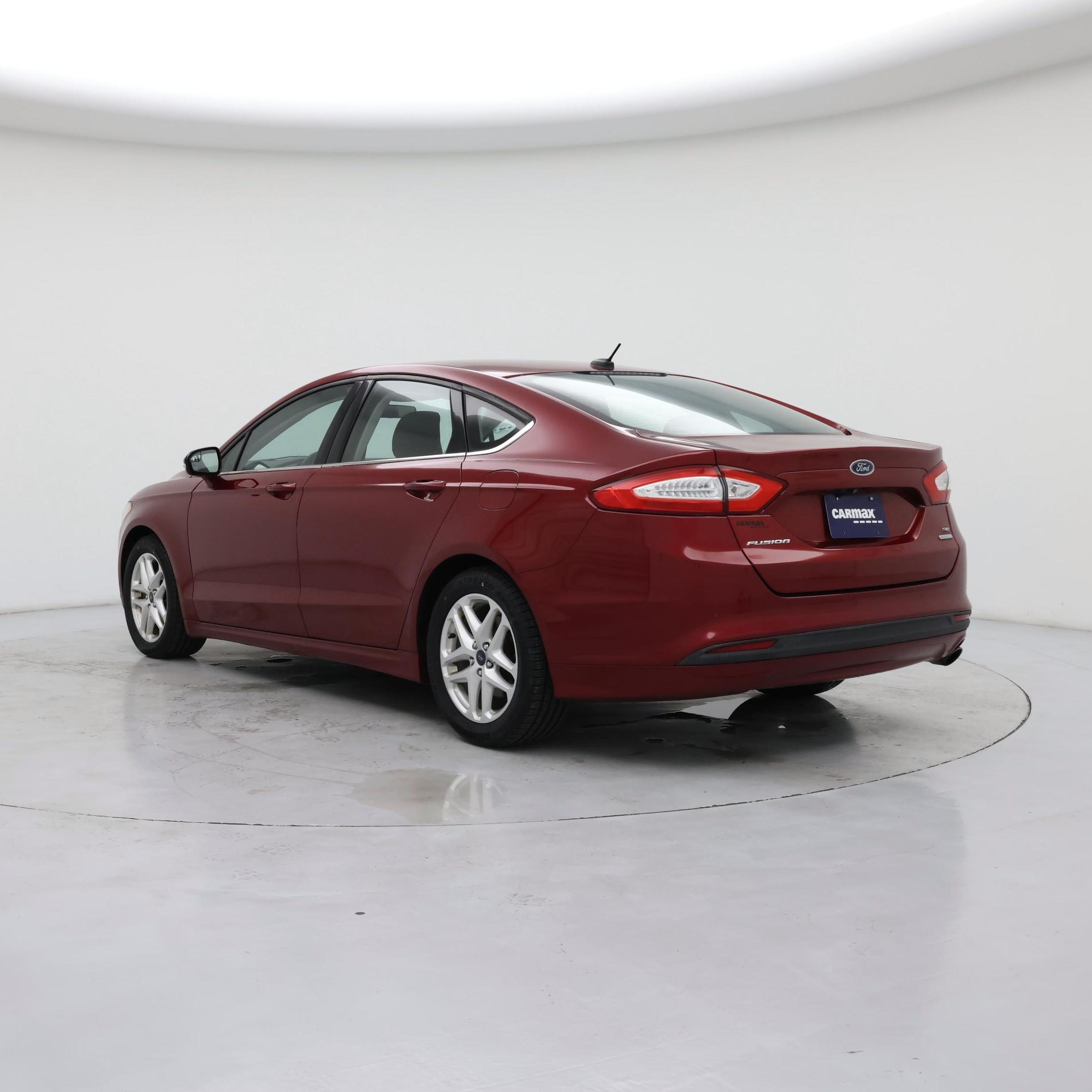 Thumbnail: 2016 Ford Fusion - 2