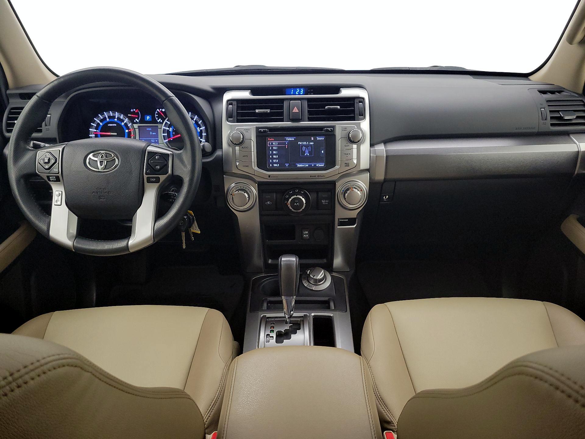 Thumbnail: 2016 Toyota 4Runner - 9