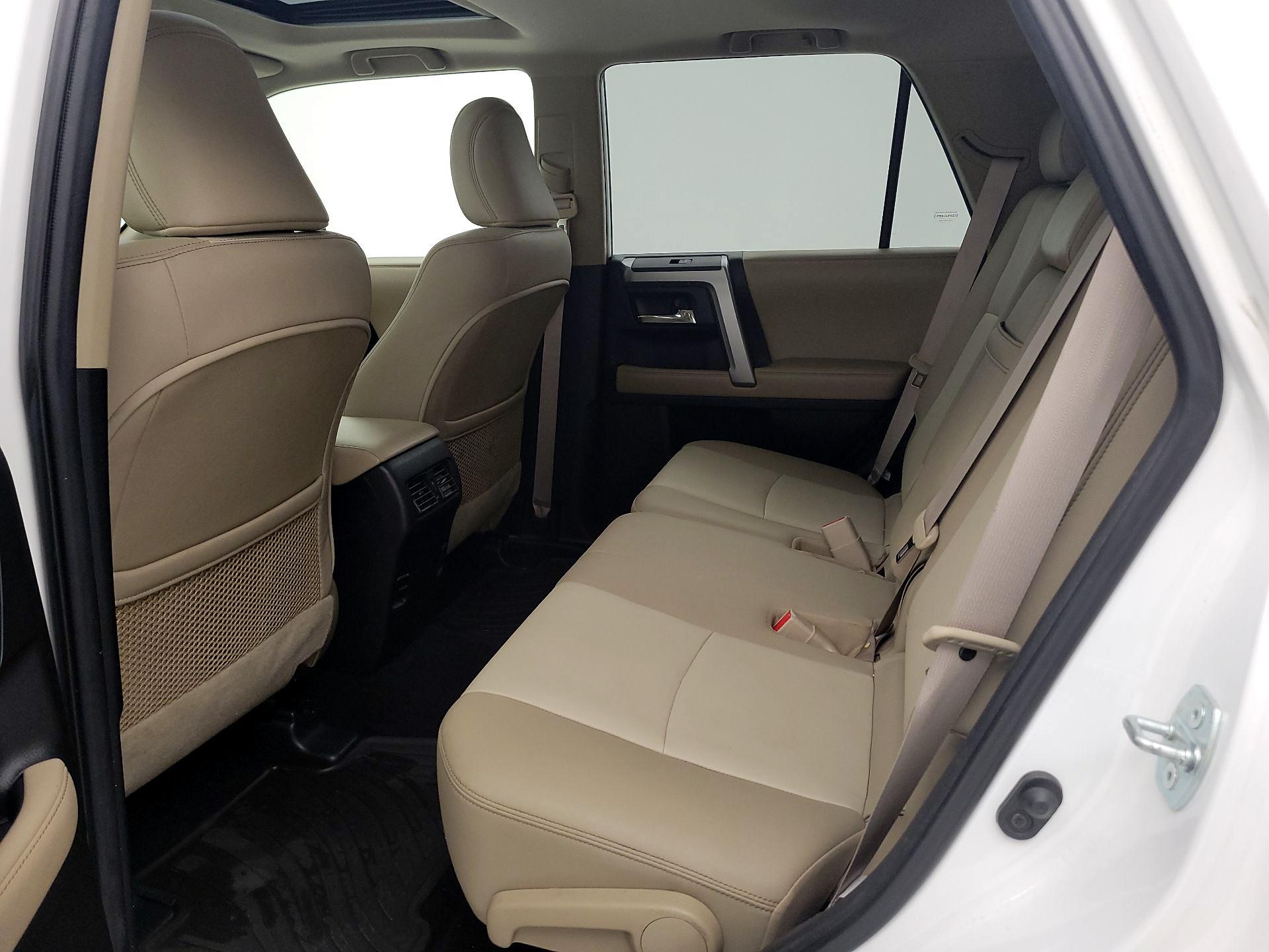 Thumbnail: 2016 Toyota 4Runner - 20