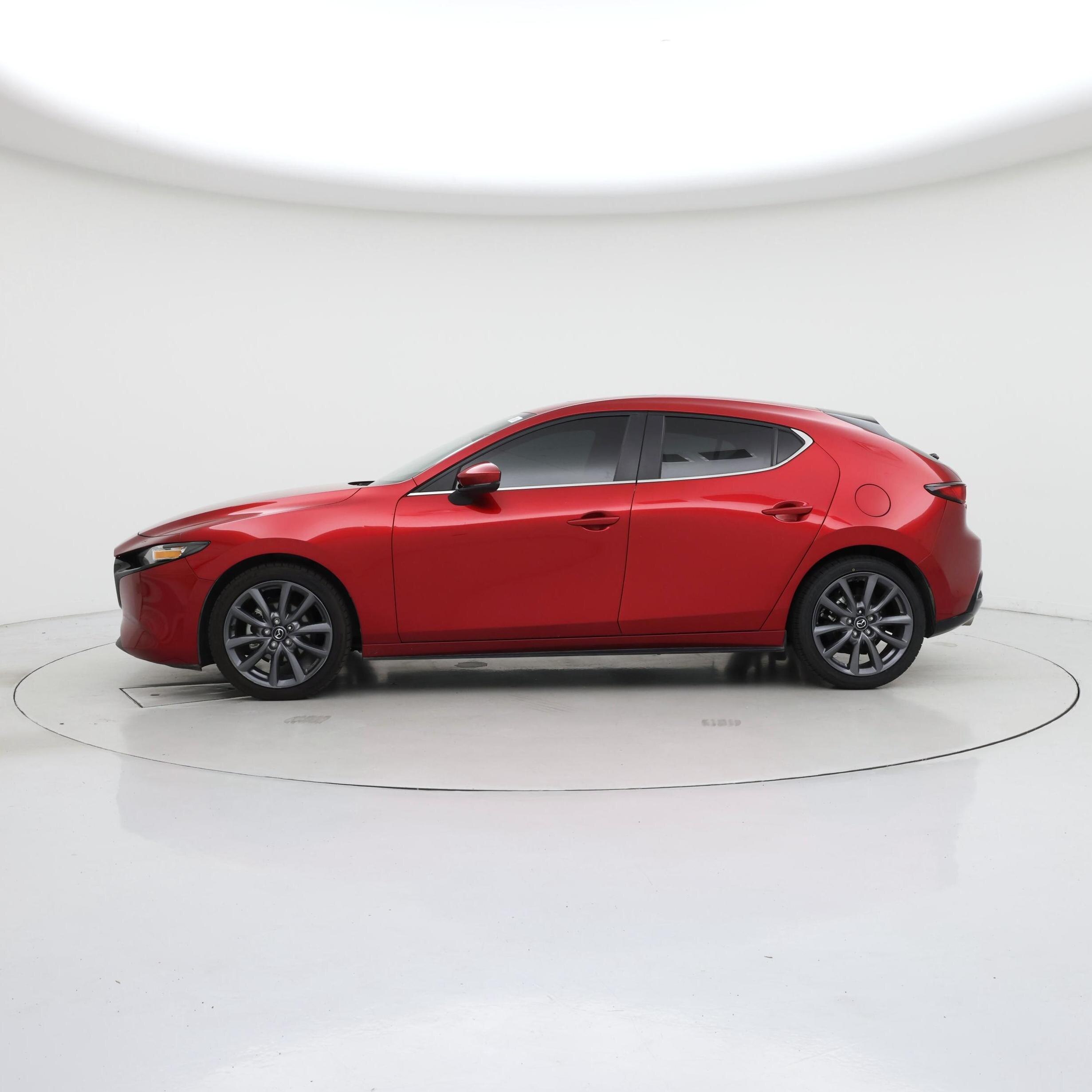 Thumbnail: 2022 Mazda Mazda3 - 3
