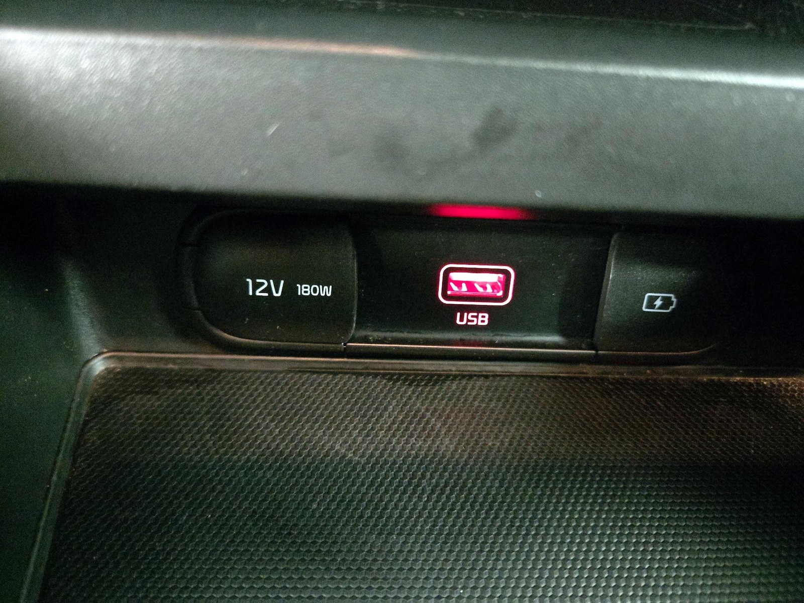 2020 Kia Soul EX - Photo 20