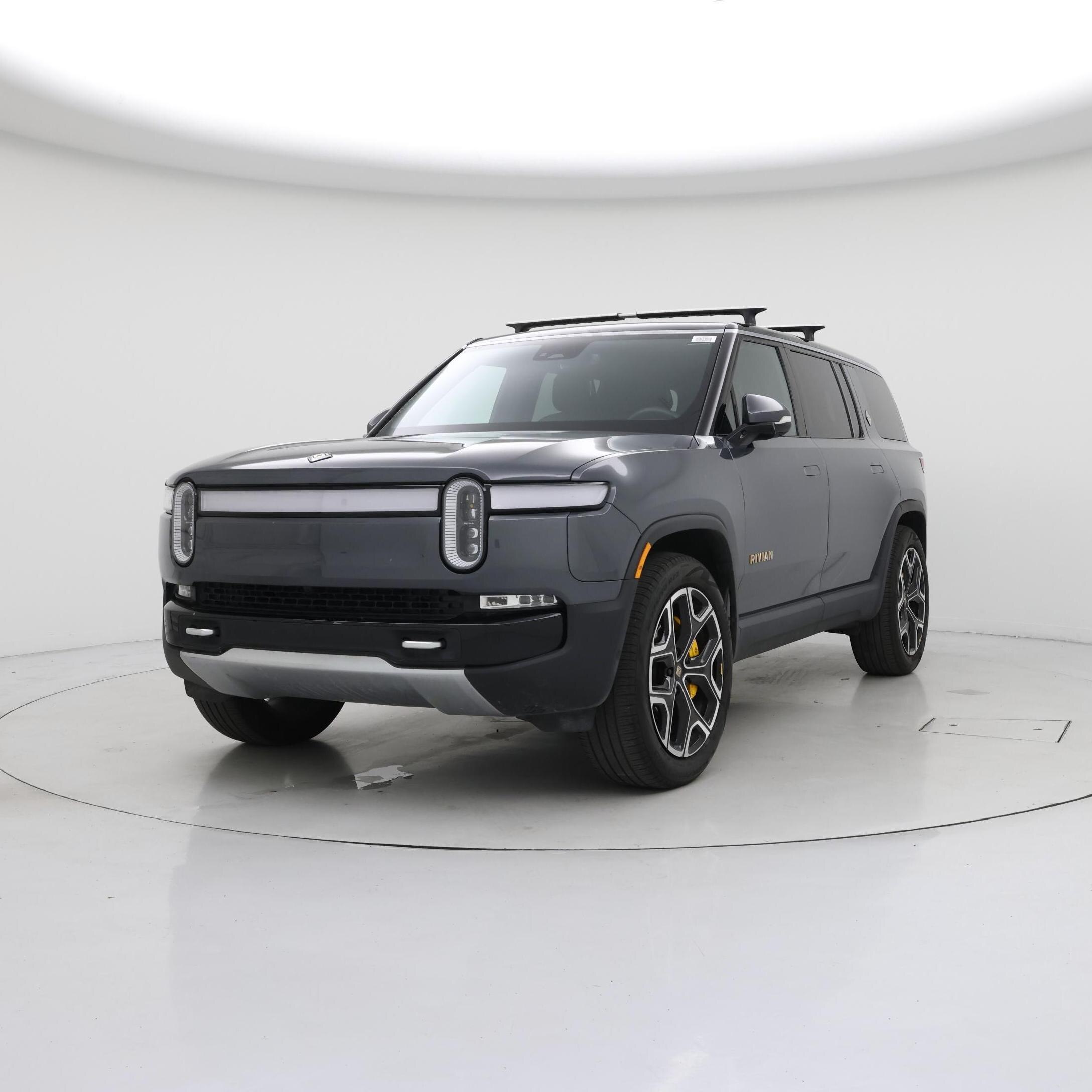 Thumbnail: 2023 Rivian R1S - 4