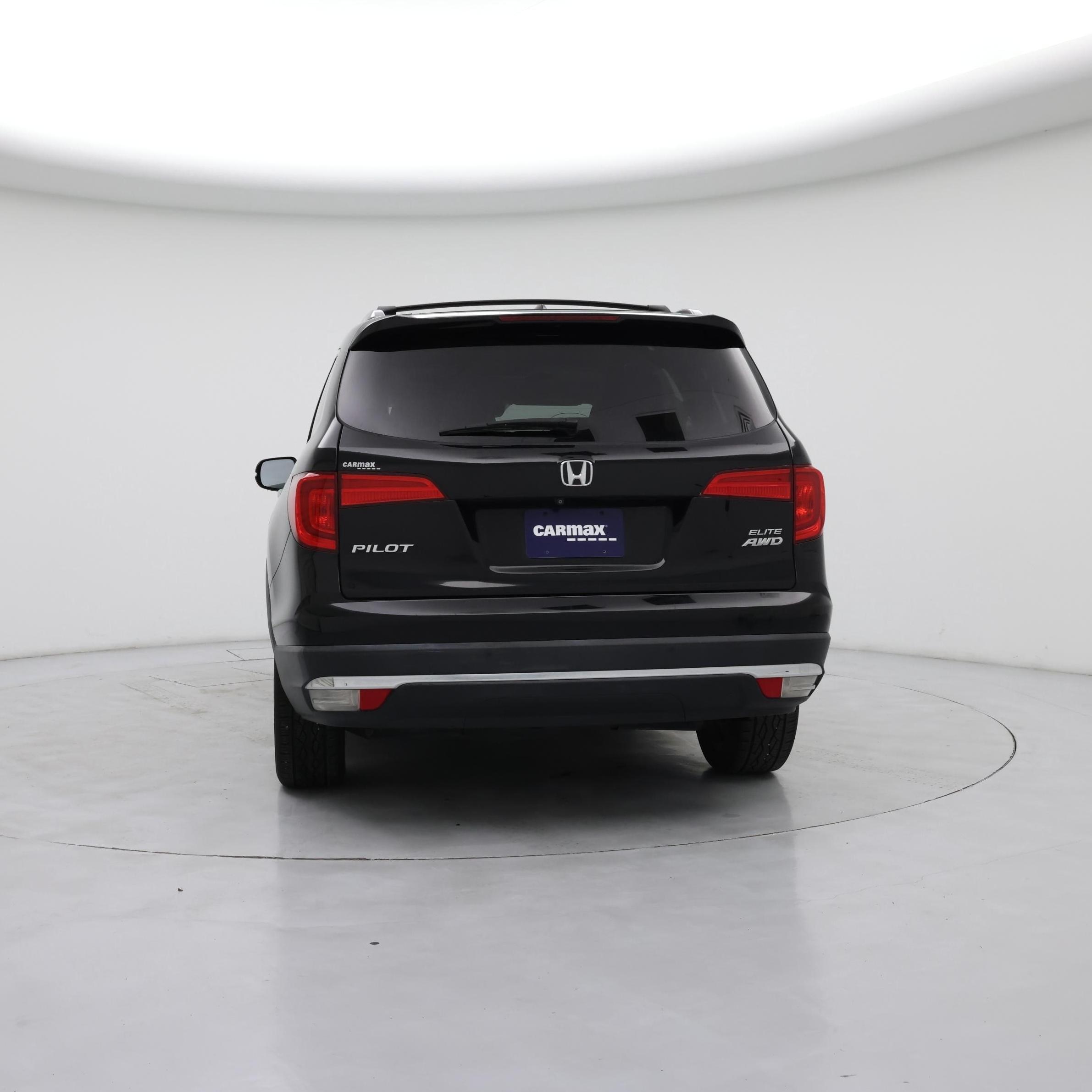 Thumbnail: 2017 Honda Pilot - 6