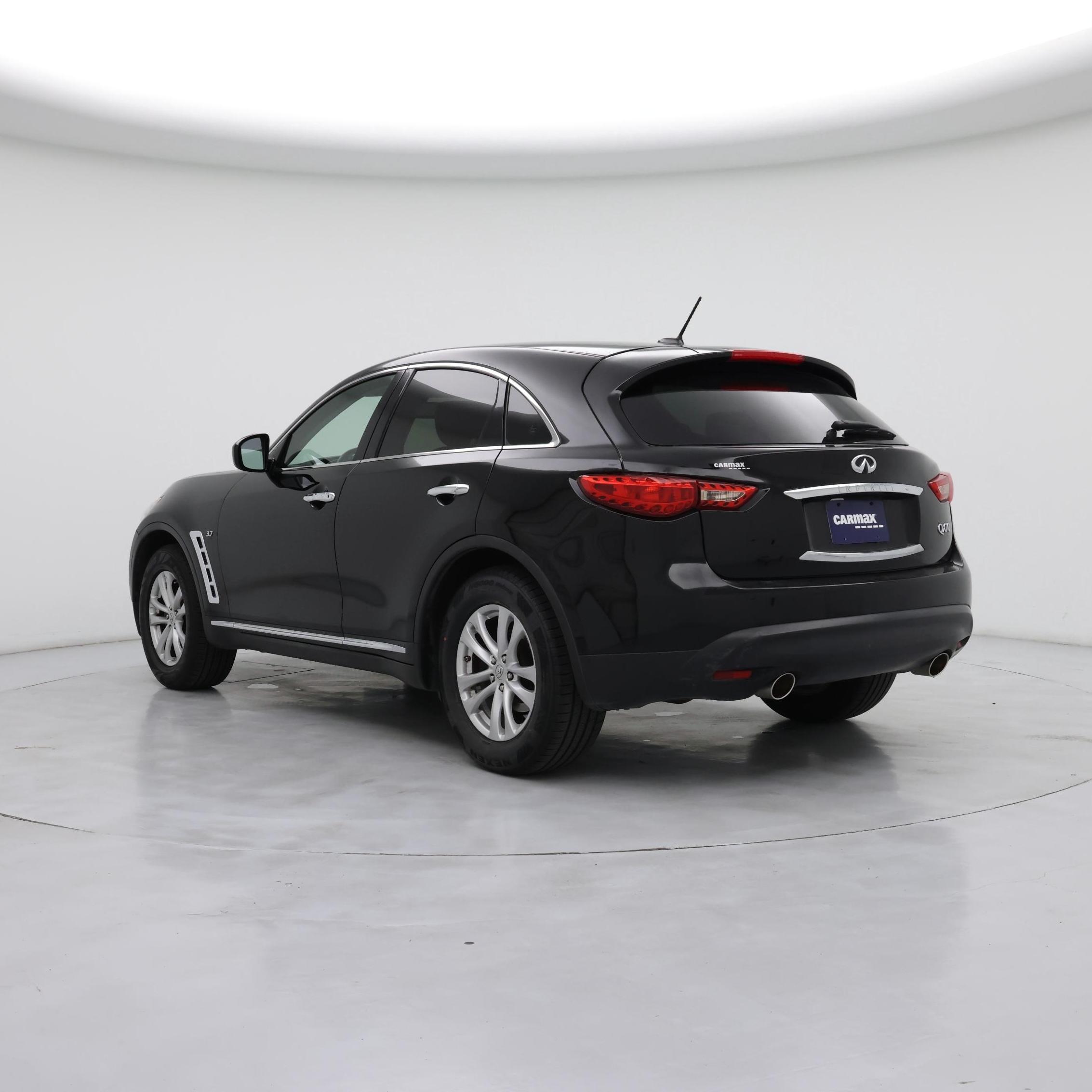 Thumbnail: 2016 INFINITI QX70 - 2