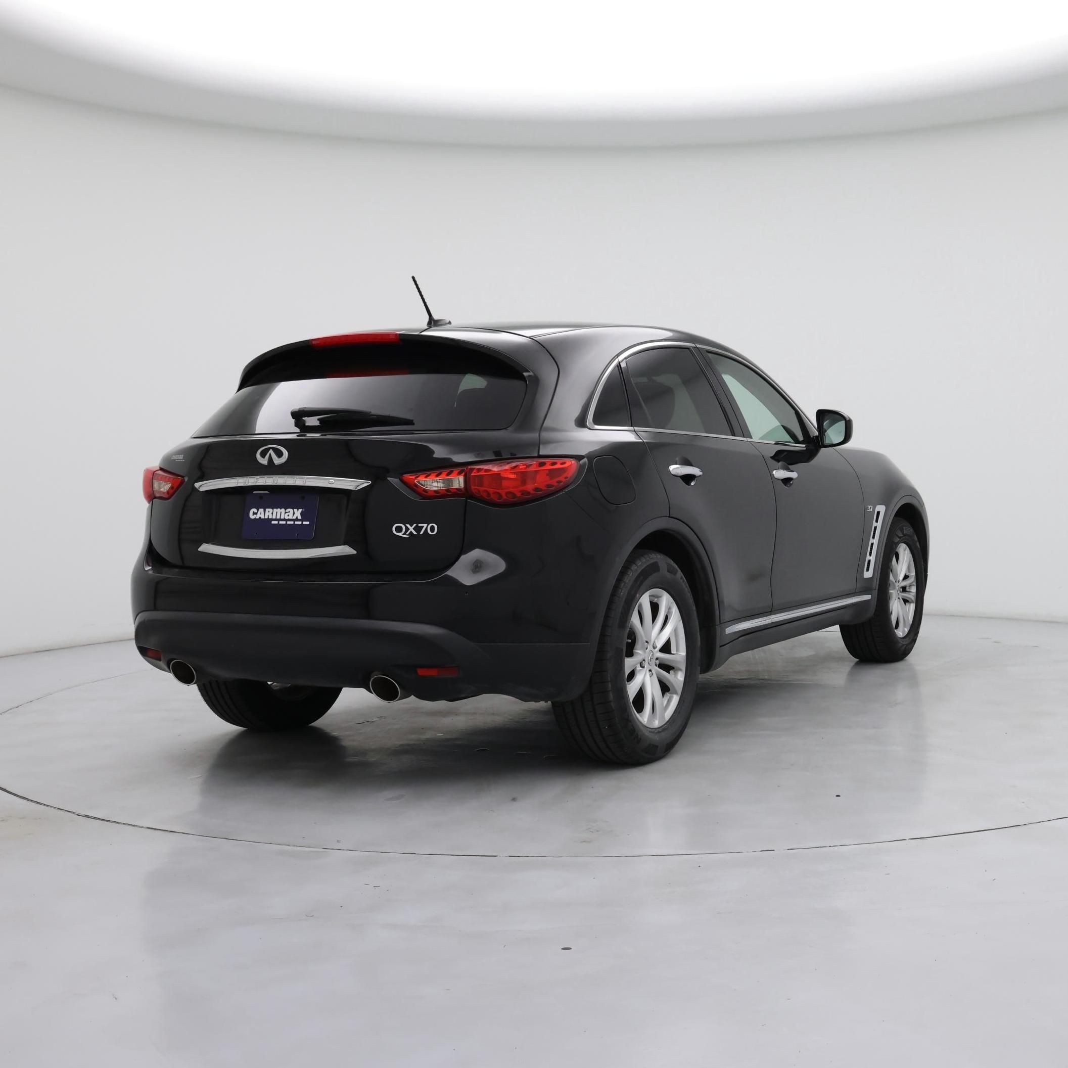 Thumbnail: 2016 INFINITI QX70 - 8