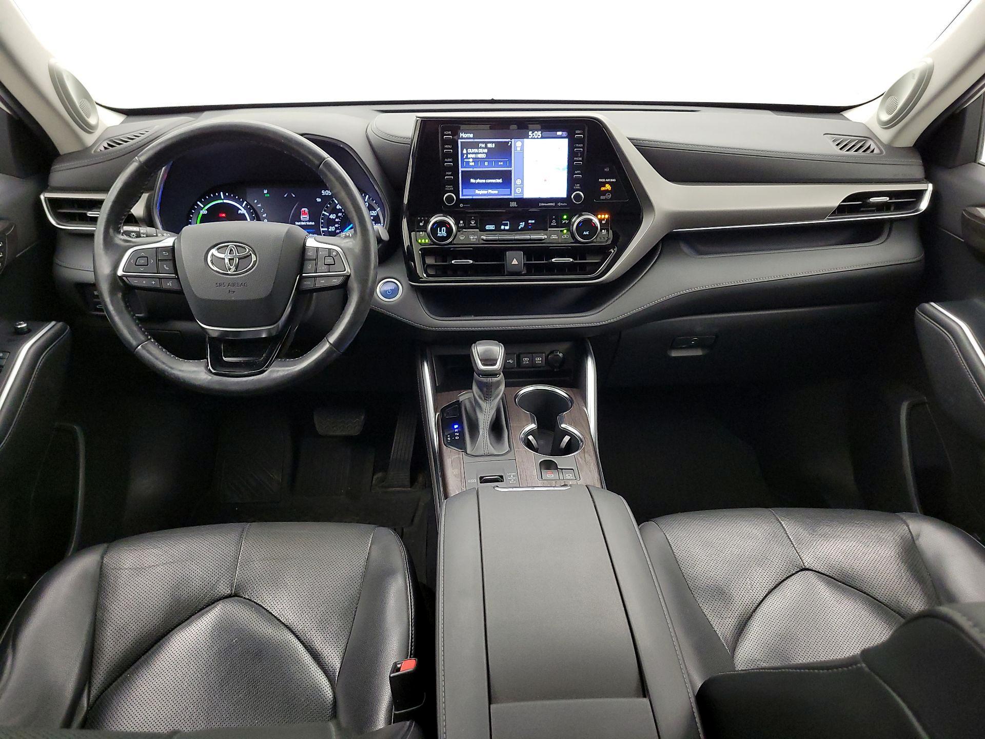 Thumbnail: 2020 Toyota Highlander - 9