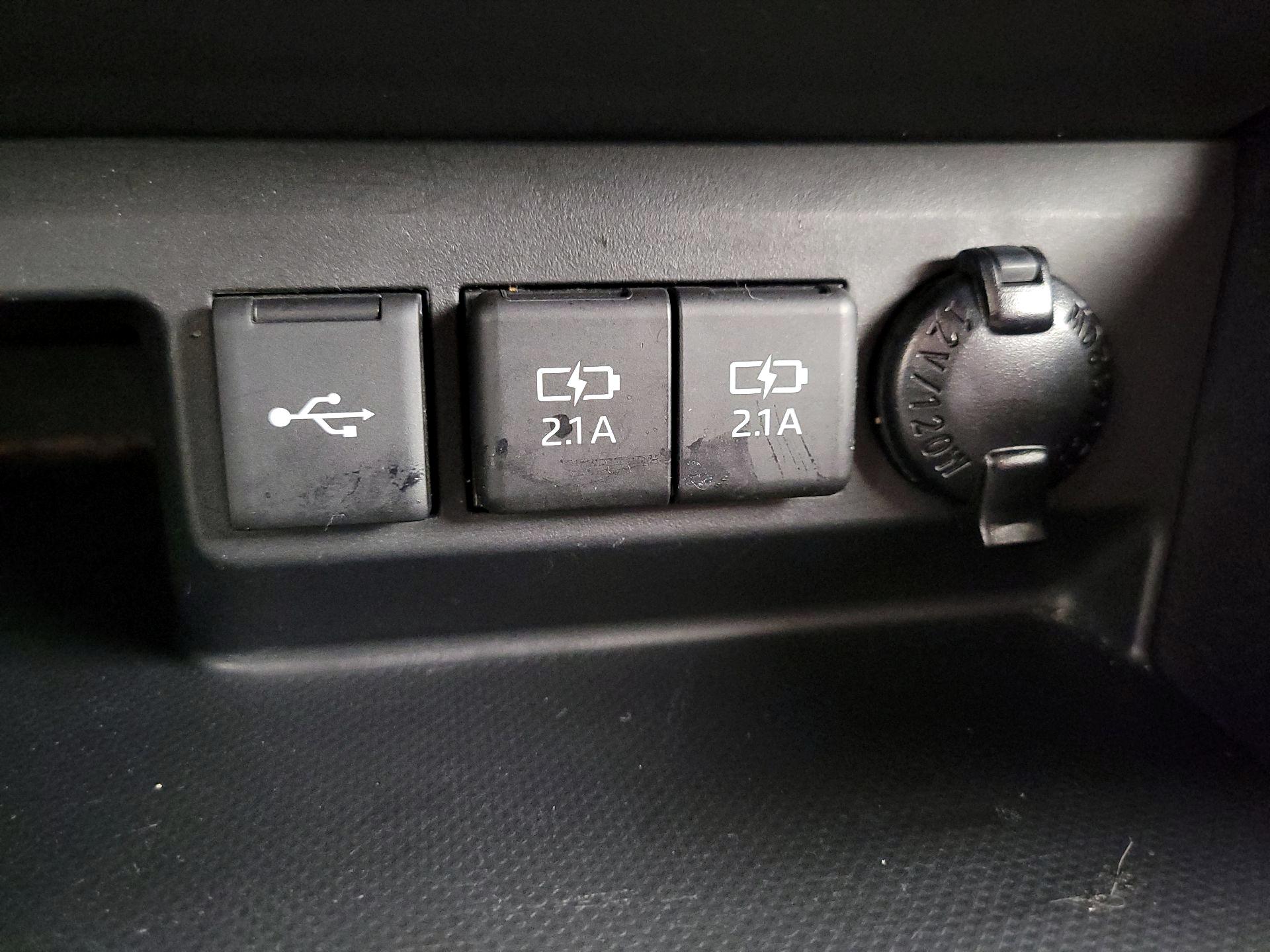 Thumbnail: 2020 Toyota Highlander - 19