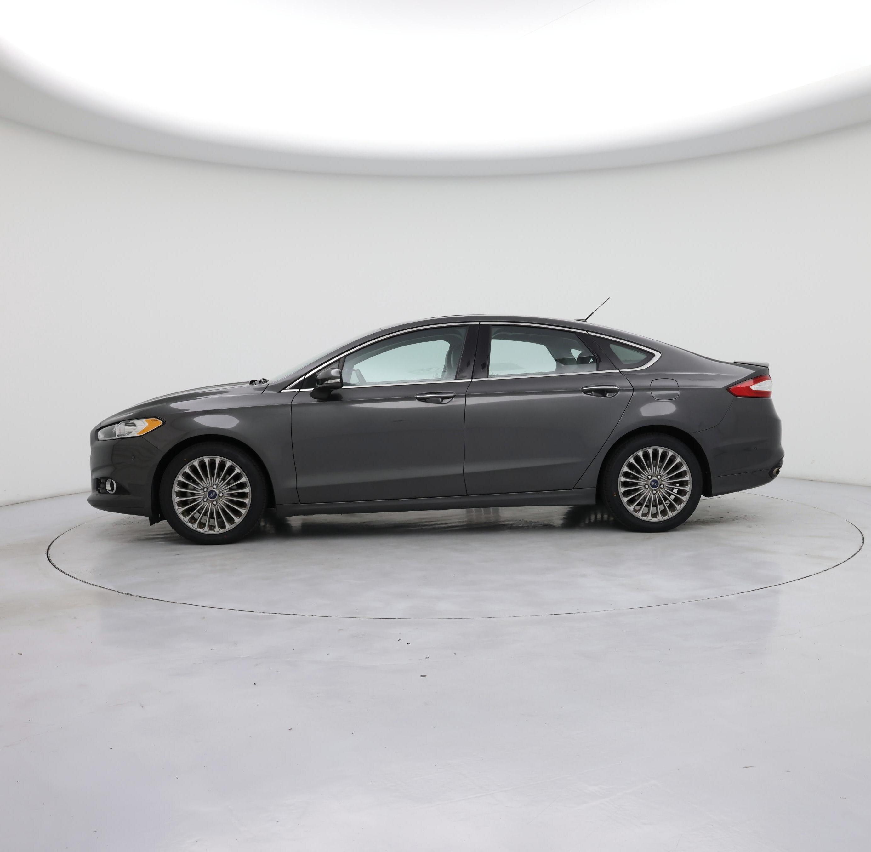 Thumbnail: 2016 Ford Fusion - 3