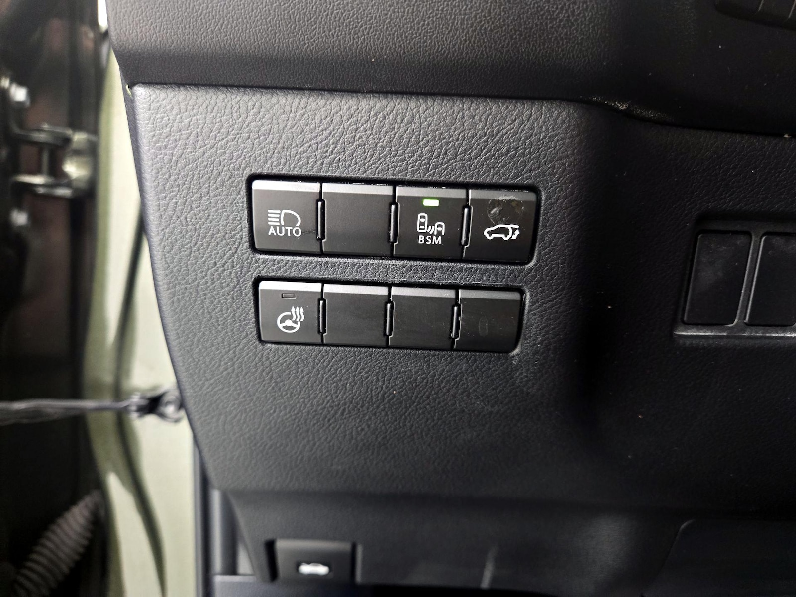 2021 Lexus NX 300 - Photo 14