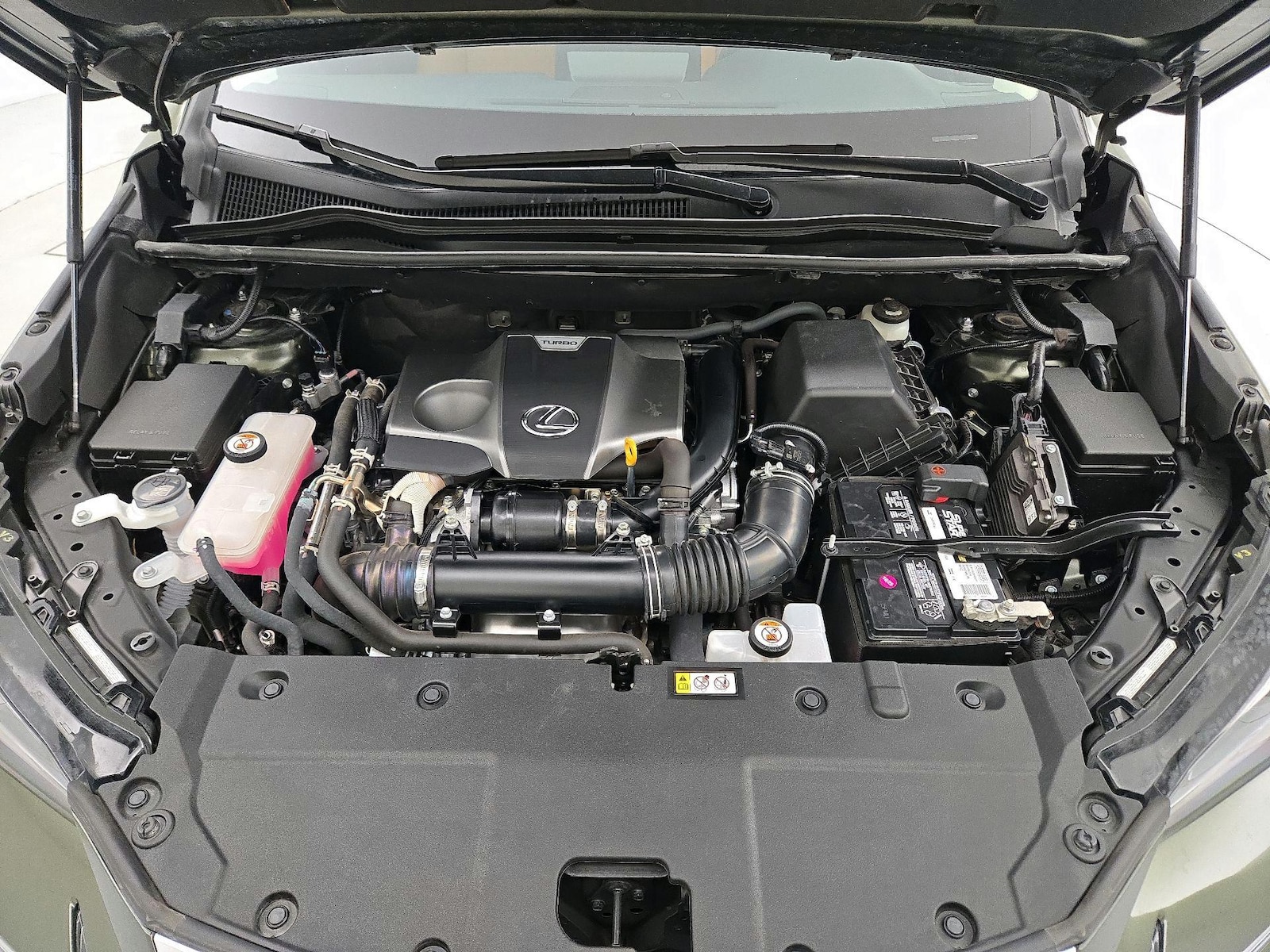 2021 Lexus NX 300 - Photo 24
