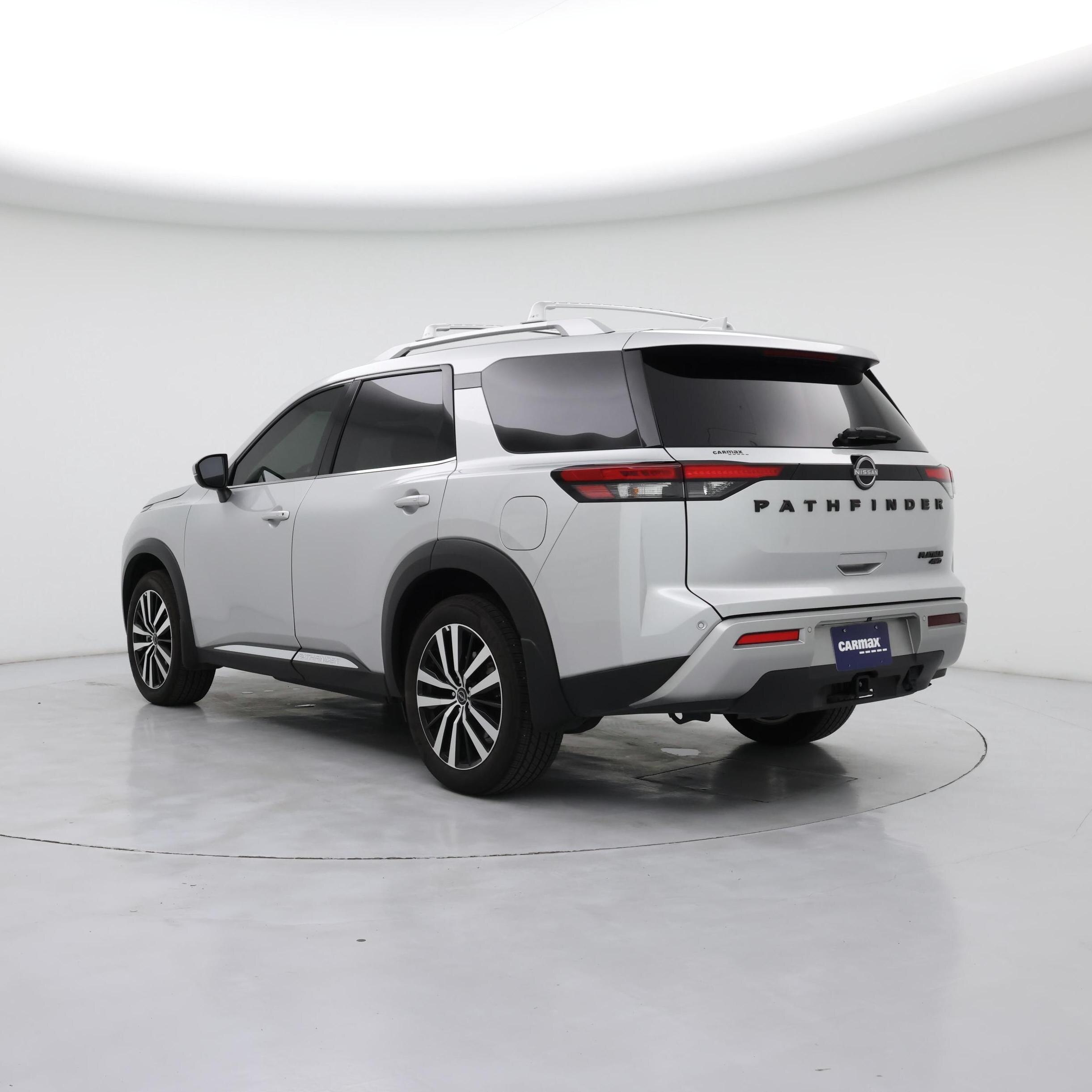 Thumbnail: 2025 Nissan Pathfinder - 2