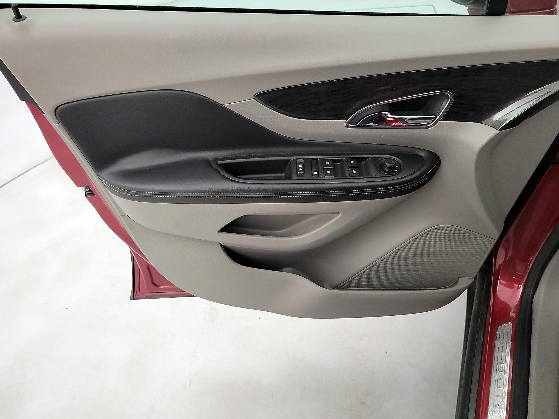 Thumbnail: 2015 Buick Encore - 12