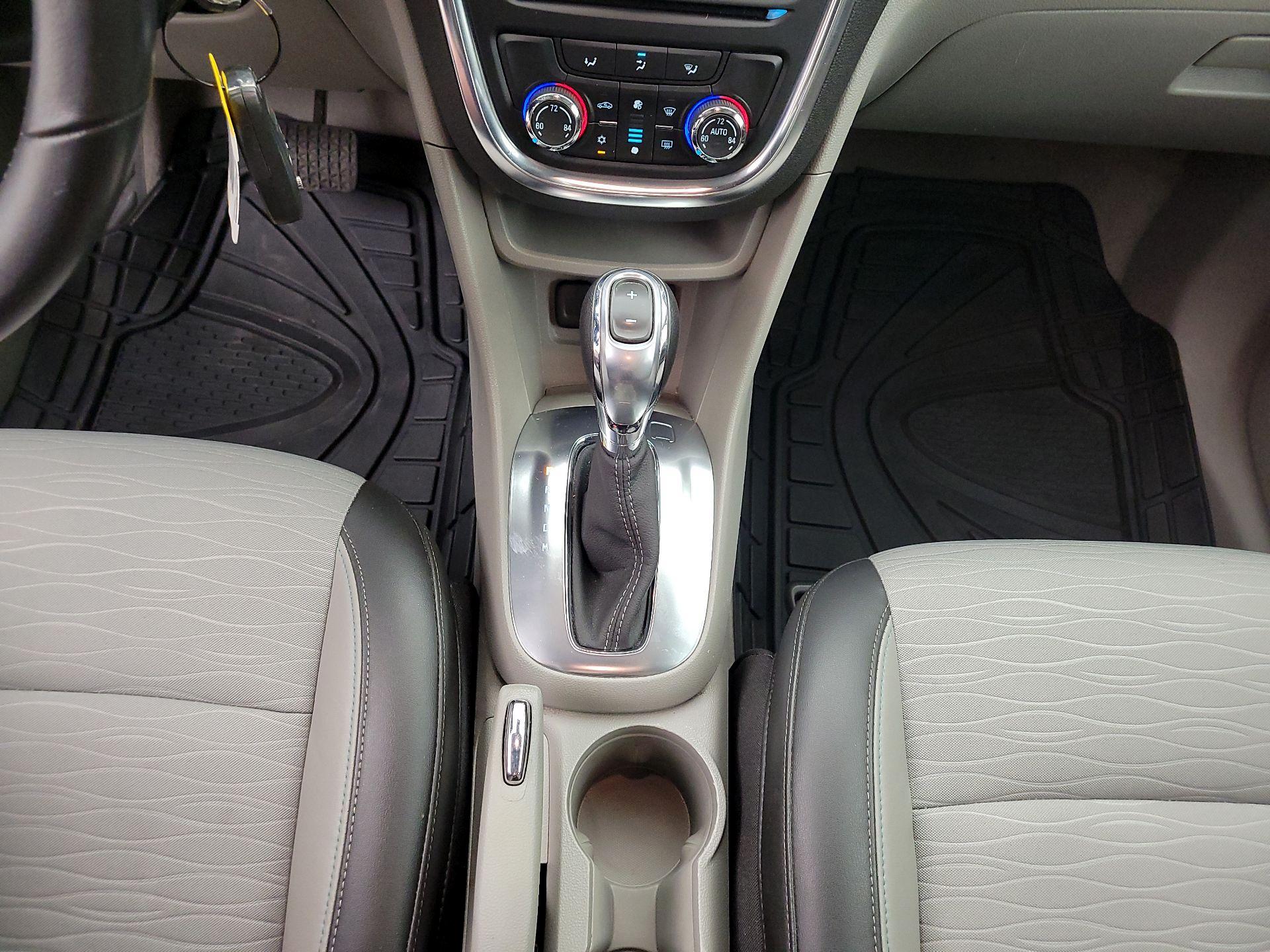 Thumbnail: 2015 Buick Encore - 17