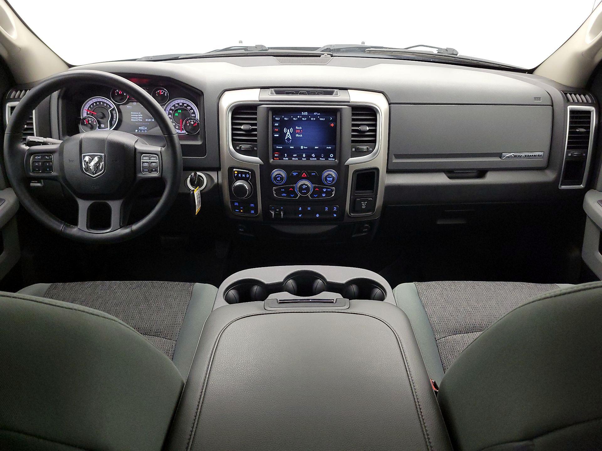 Thumbnail: 2019 RAM 1500 Classic - 9