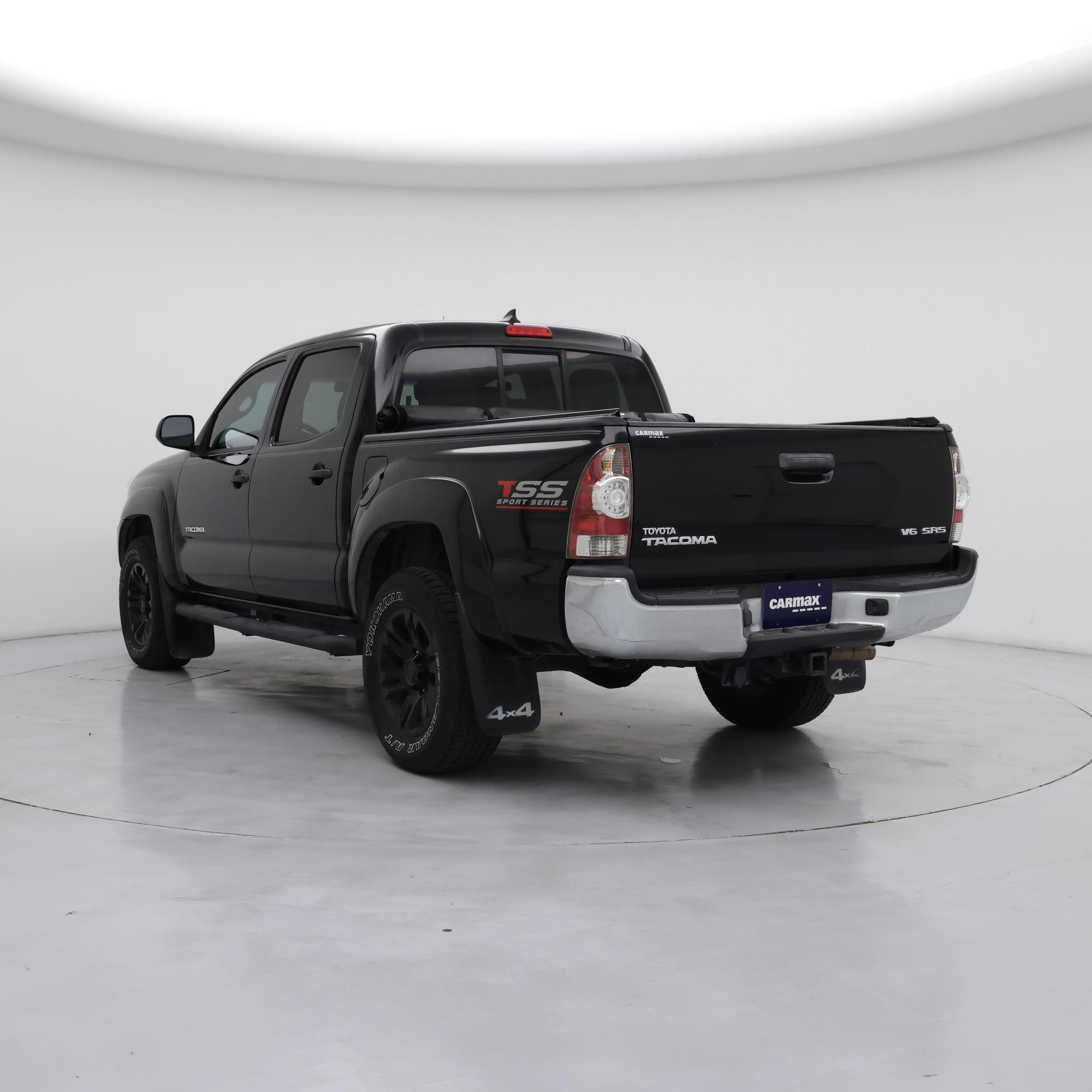 Thumbnail: 2015 Toyota Tacoma - 2