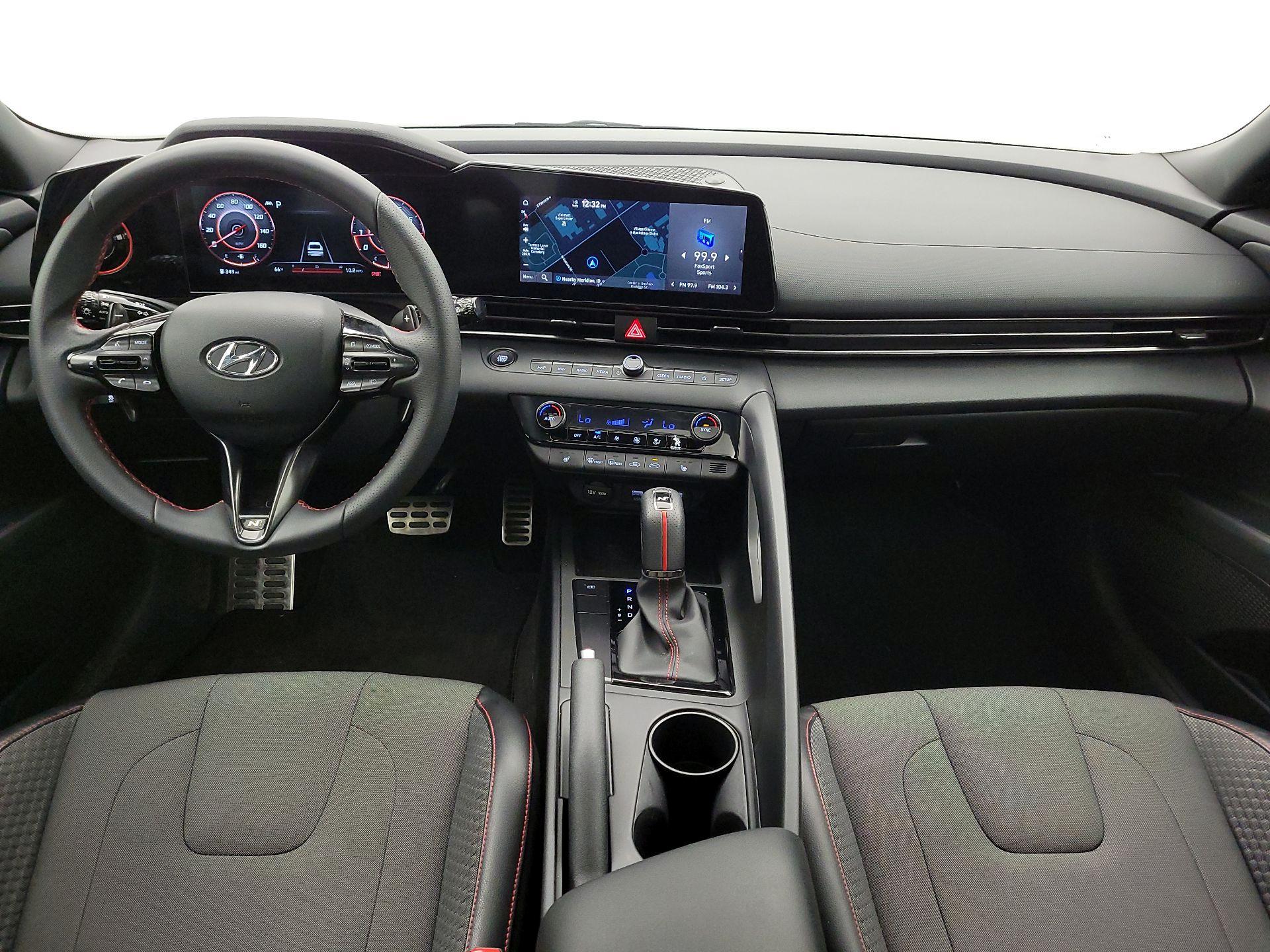 Thumbnail: 2023 Hyundai Elantra - 9